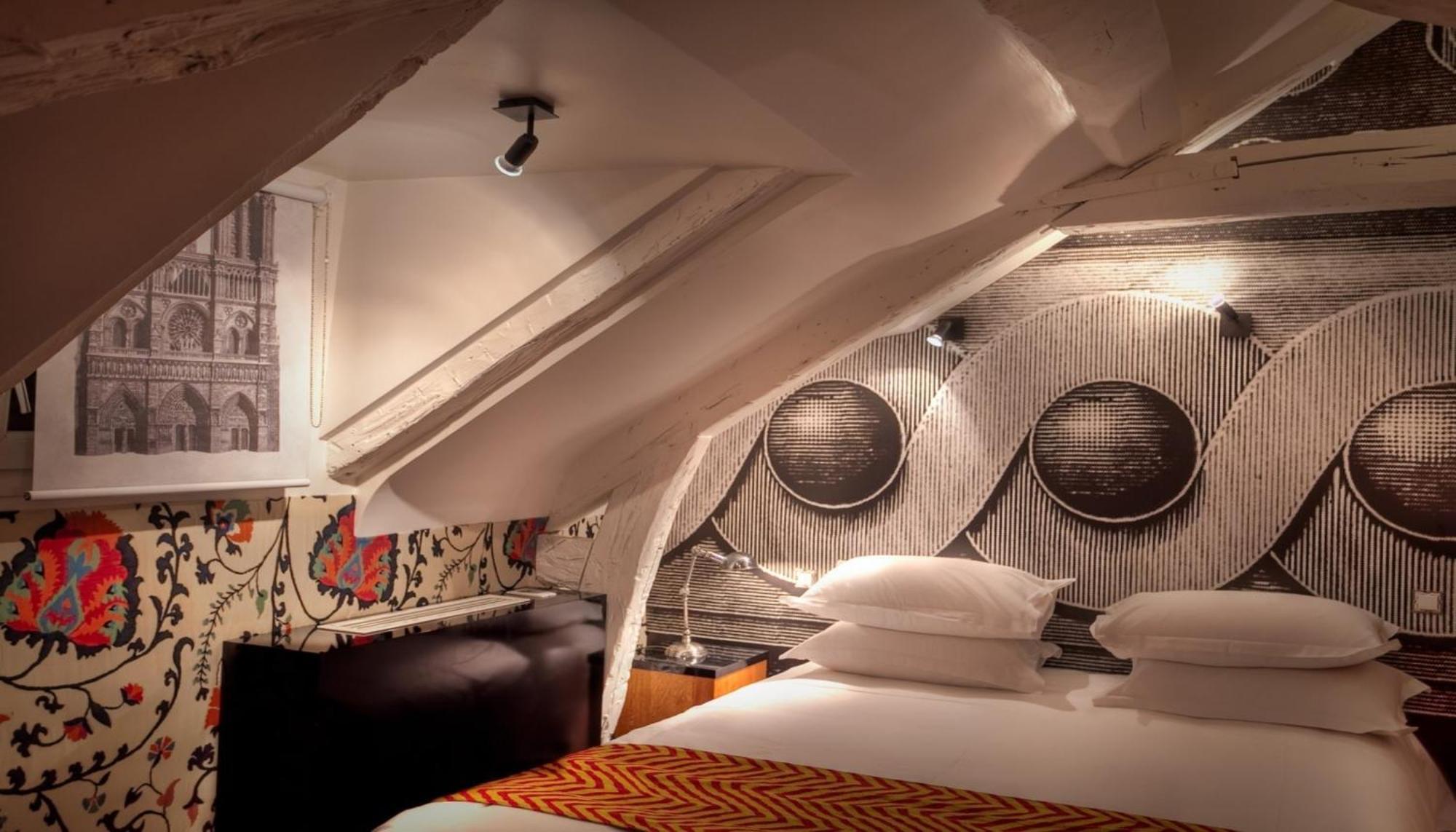 Hotel Le Notre Dame Saint Michel Paris