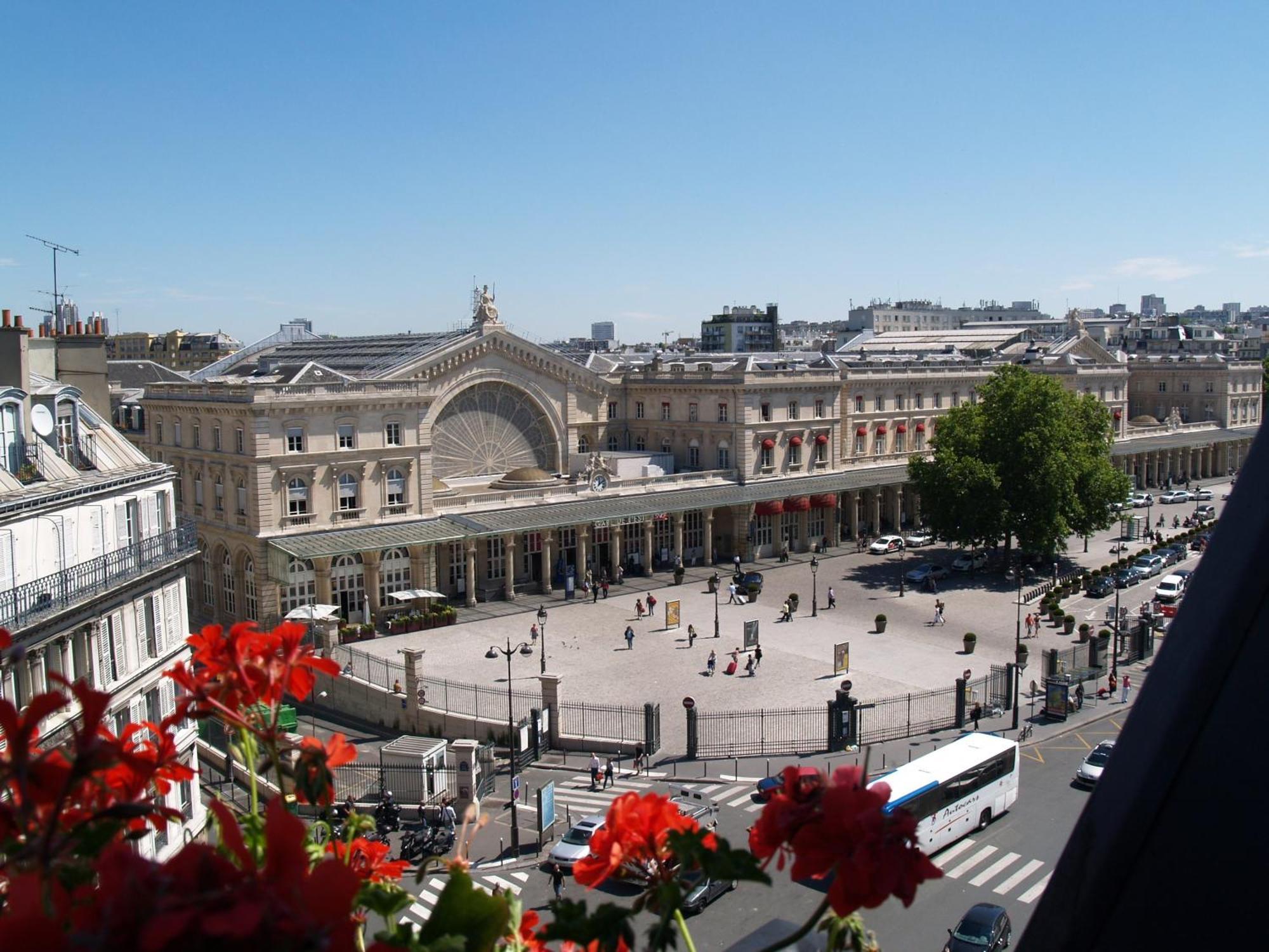 Hotel Libertel Gare De L'est Francais 3*