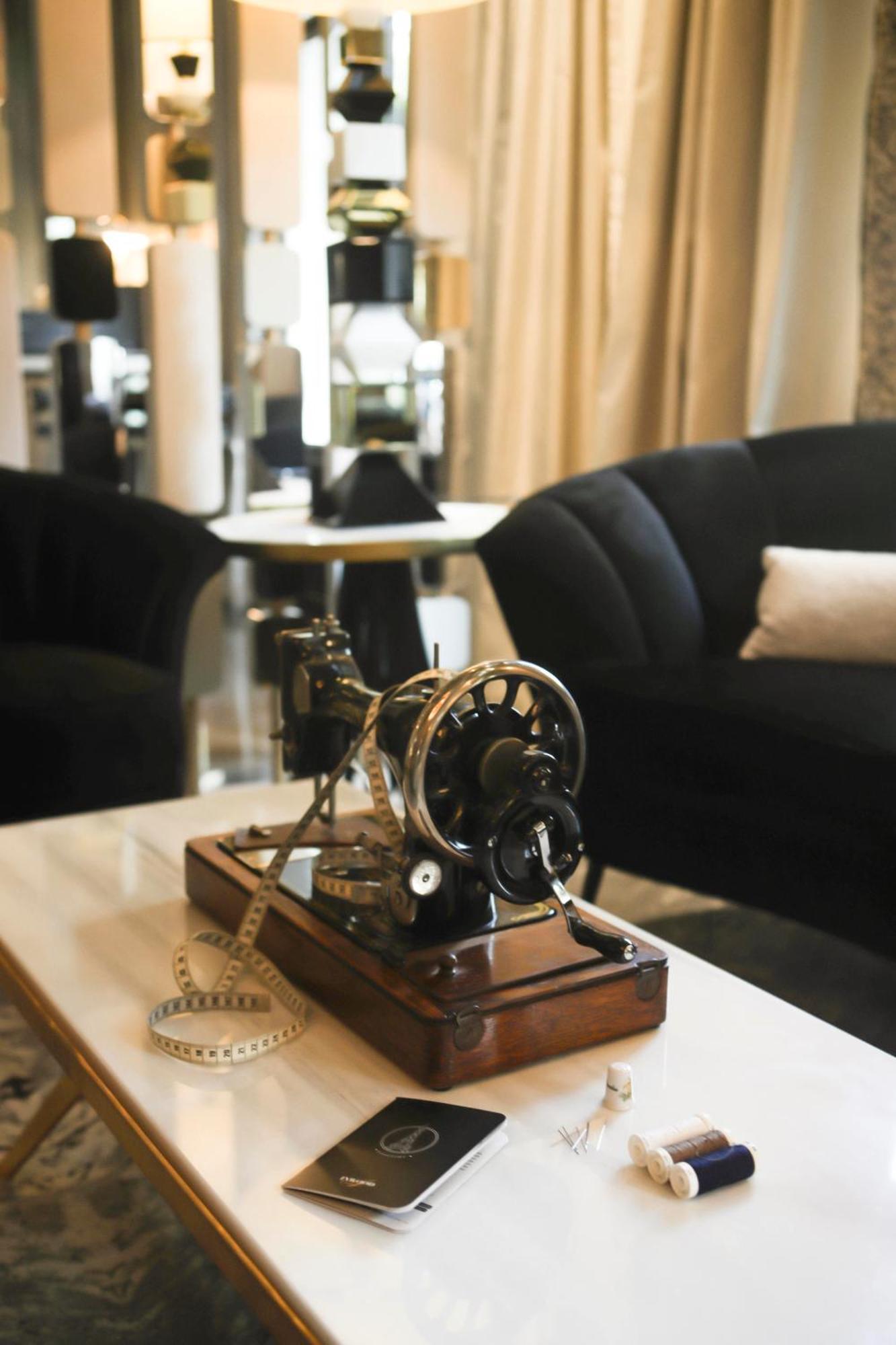 Hotel Derby Alma Paris