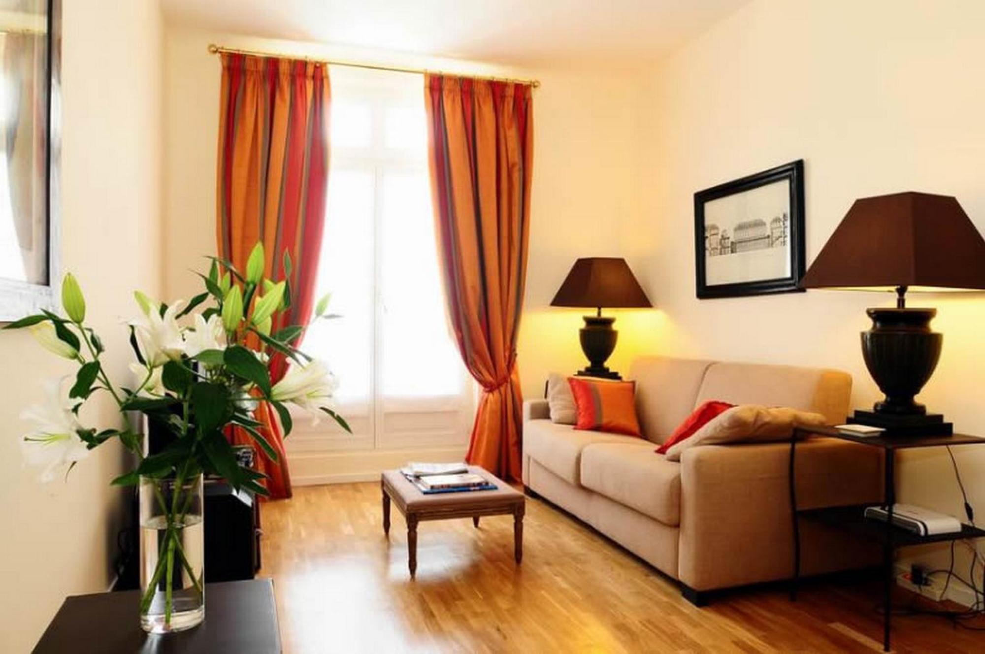 Caumartin 64 Paris