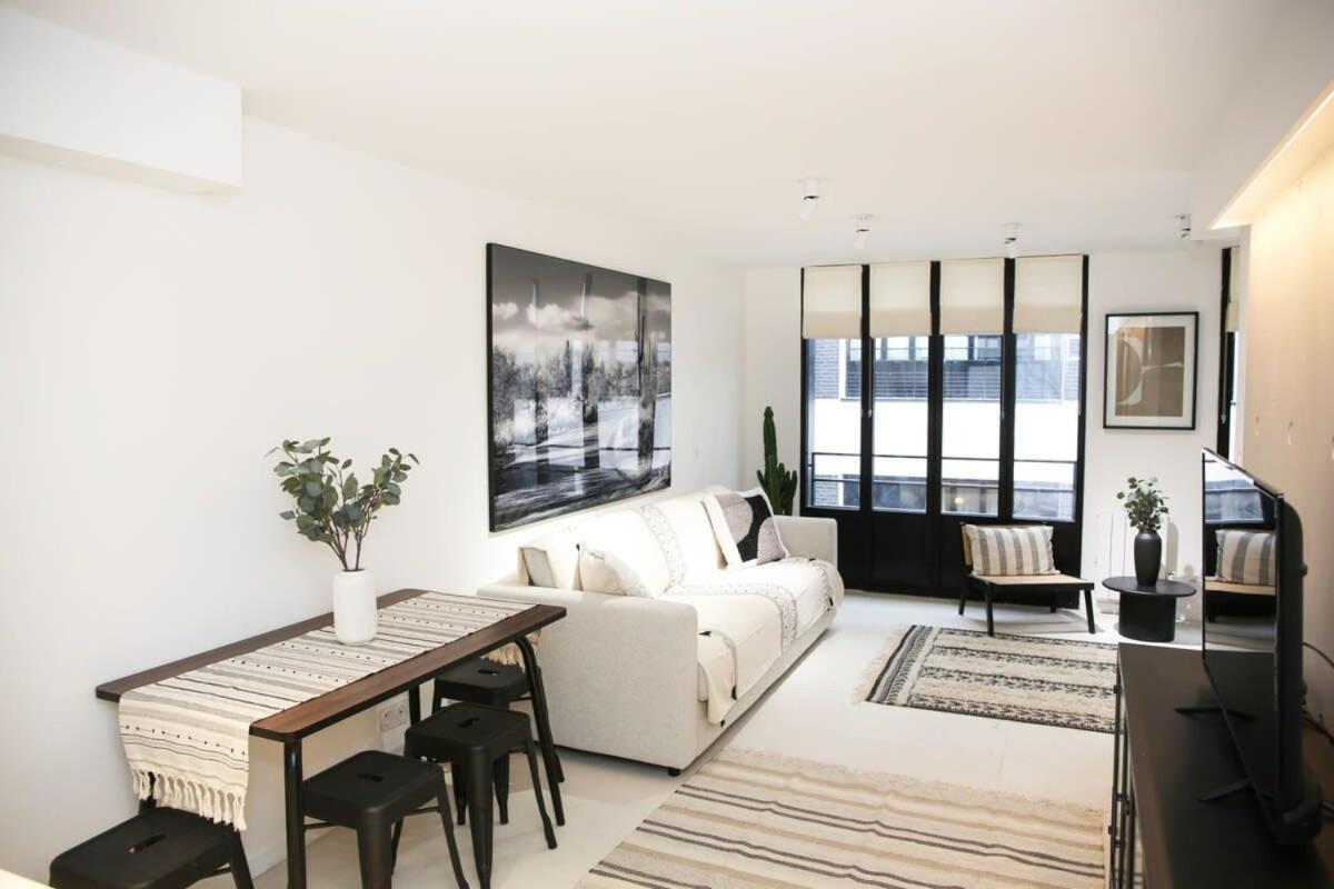 Appartement Amelot 1- Cosy Et Lumineux- 2p - 11 Paris