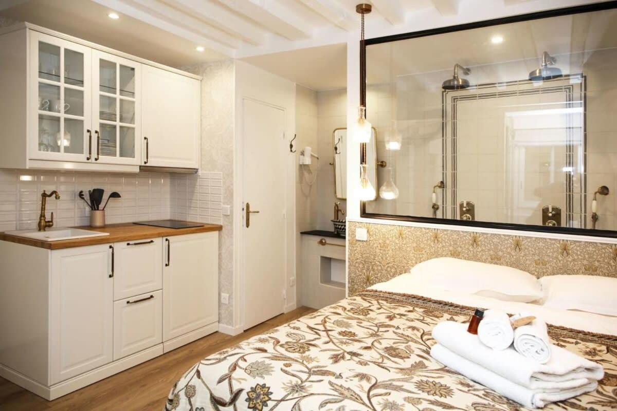 Appartement Drouot - 3 Pièces Luxueux Au Coeur De - 4p - 02
