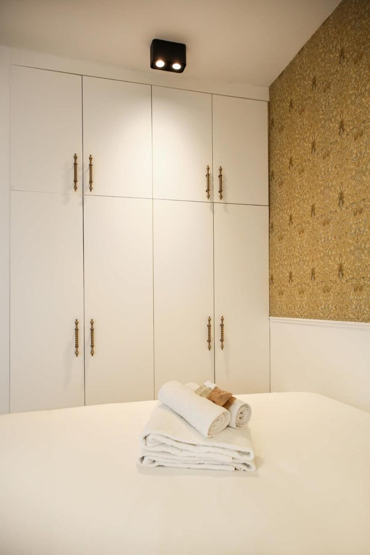 Appartement Drouot - 3 Pièces Luxueux Au Coeur De - 4p - 02 Paris