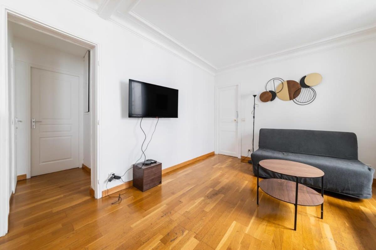 Appartement 85m2 De Confort 17 - Charme Parisien 6p - Flat-guest Paris