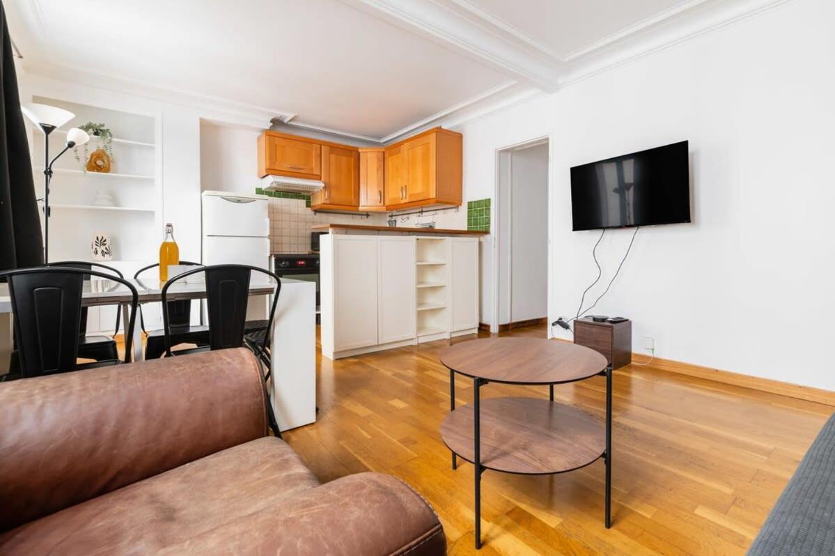 Appartement 85m2 De Confort 17 - Charme Parisien 6p - Flat-guest Paris