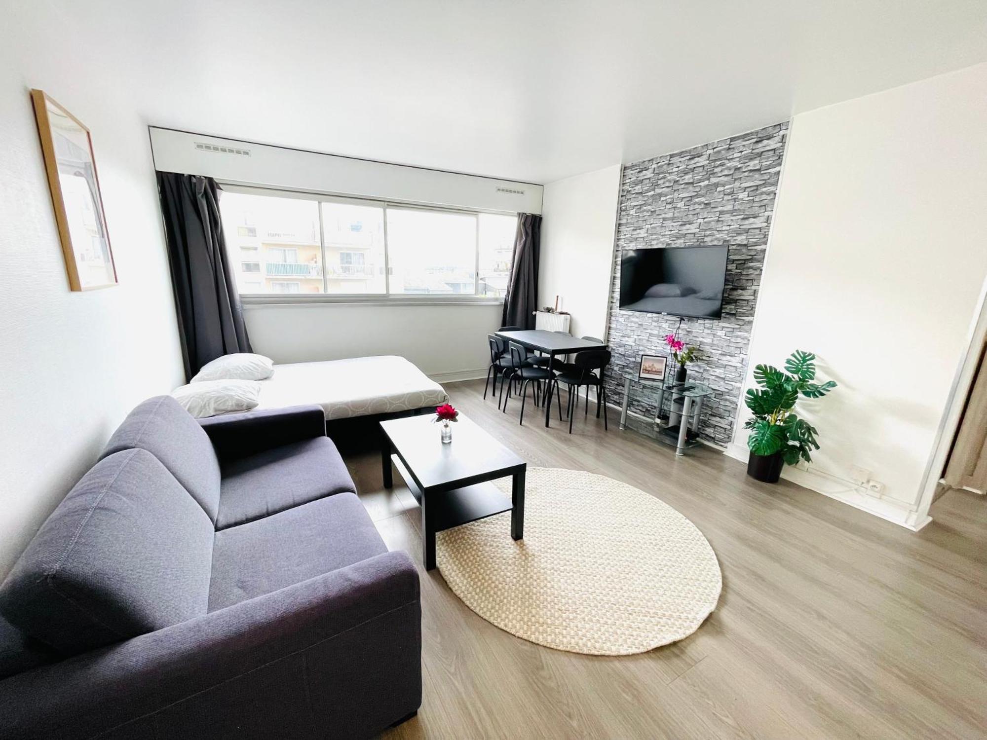 Apartment Place Cambronne