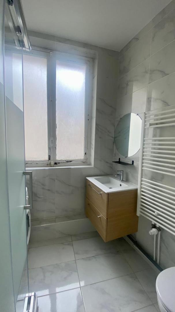 Apartment Confortable Champs Elysees 4p Paris