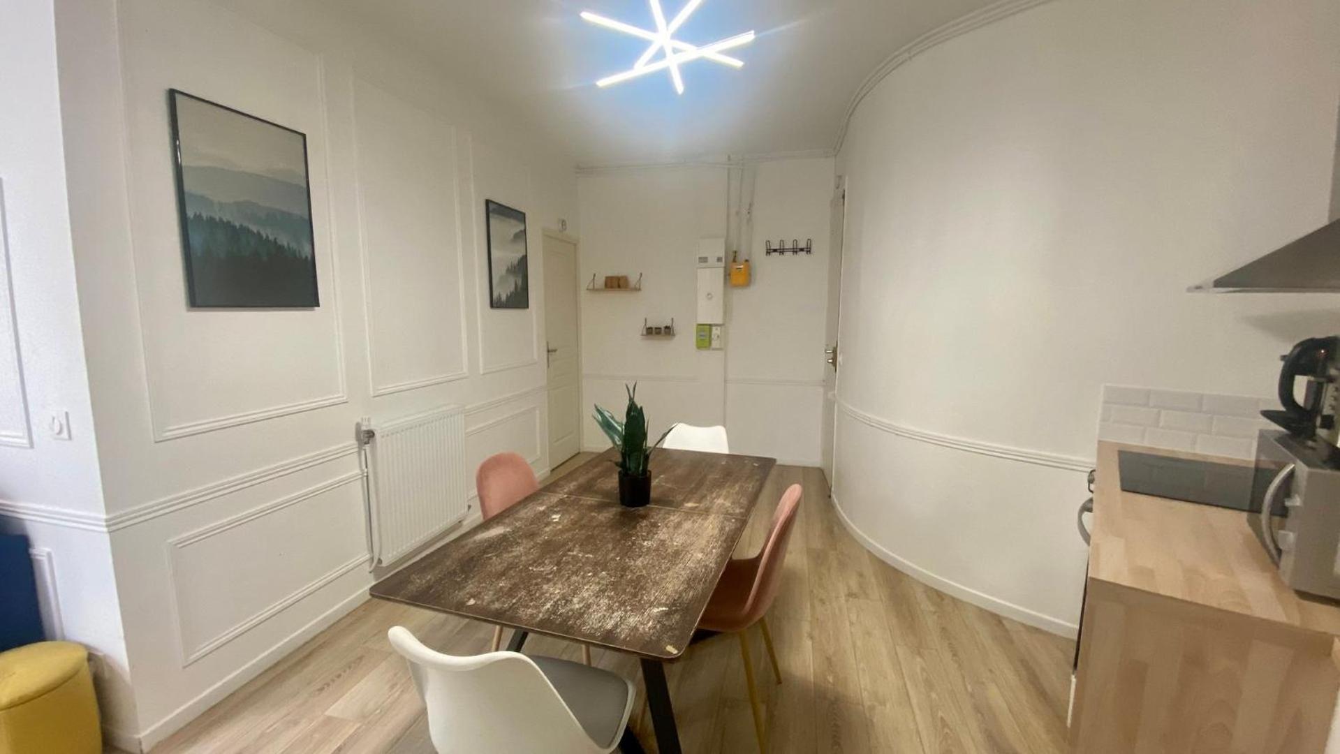 Apartment Confortable Champs Elysees 4p *