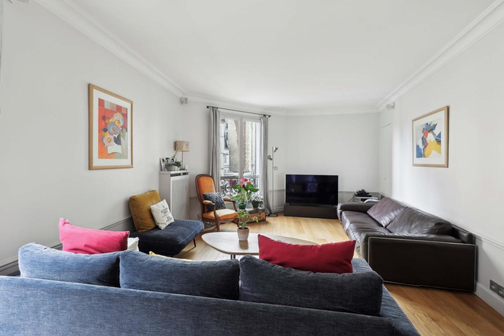 Apartment Grand 140m² A Deux Pas De La Tour Eiffel Paris