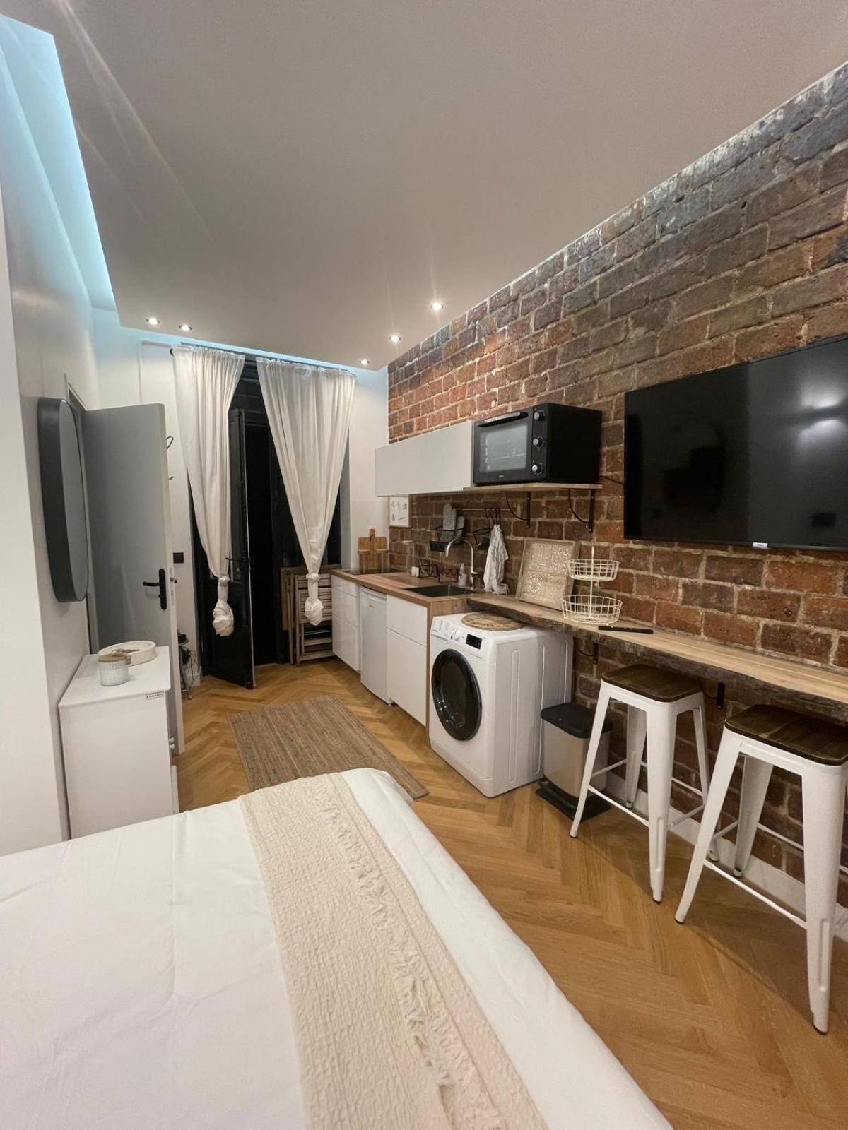 Apartment Petit Au Coeur De