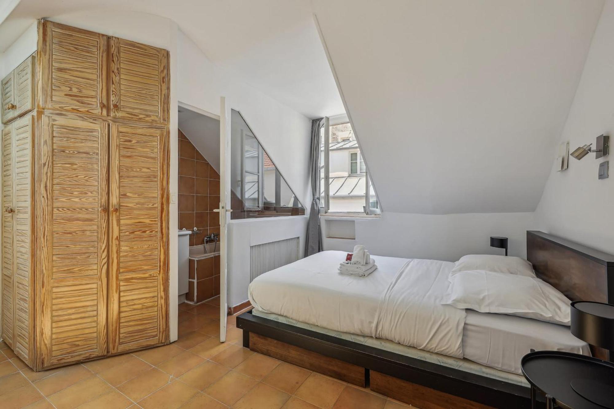 Apartment Heart Of Latin Quarter - 1br - Cityapartmentstay Paris