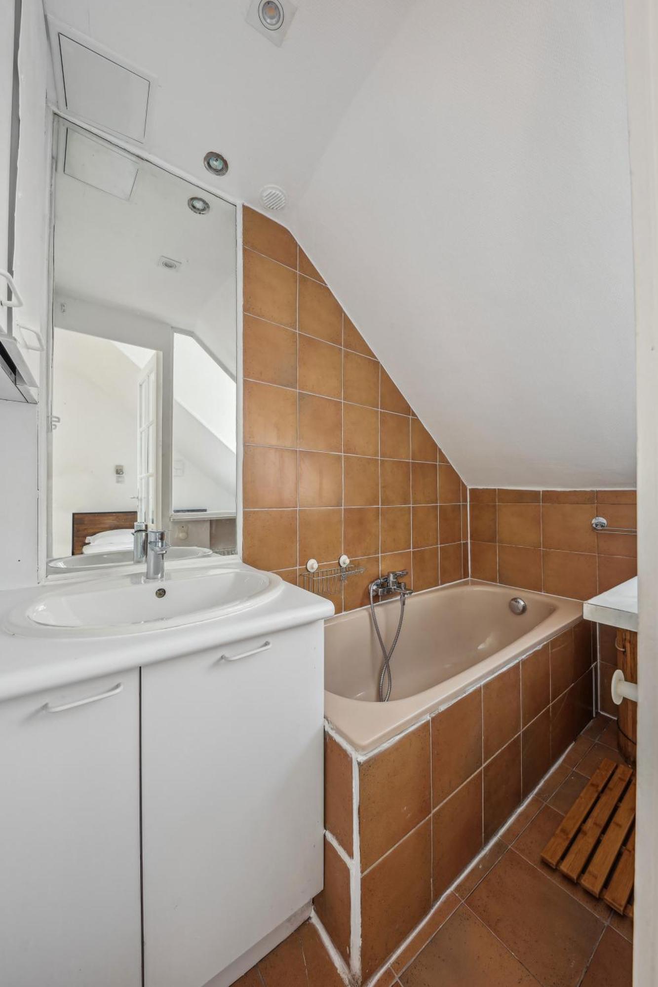 Heart Of Latin Quarter - 1br - Cityapartmentstay