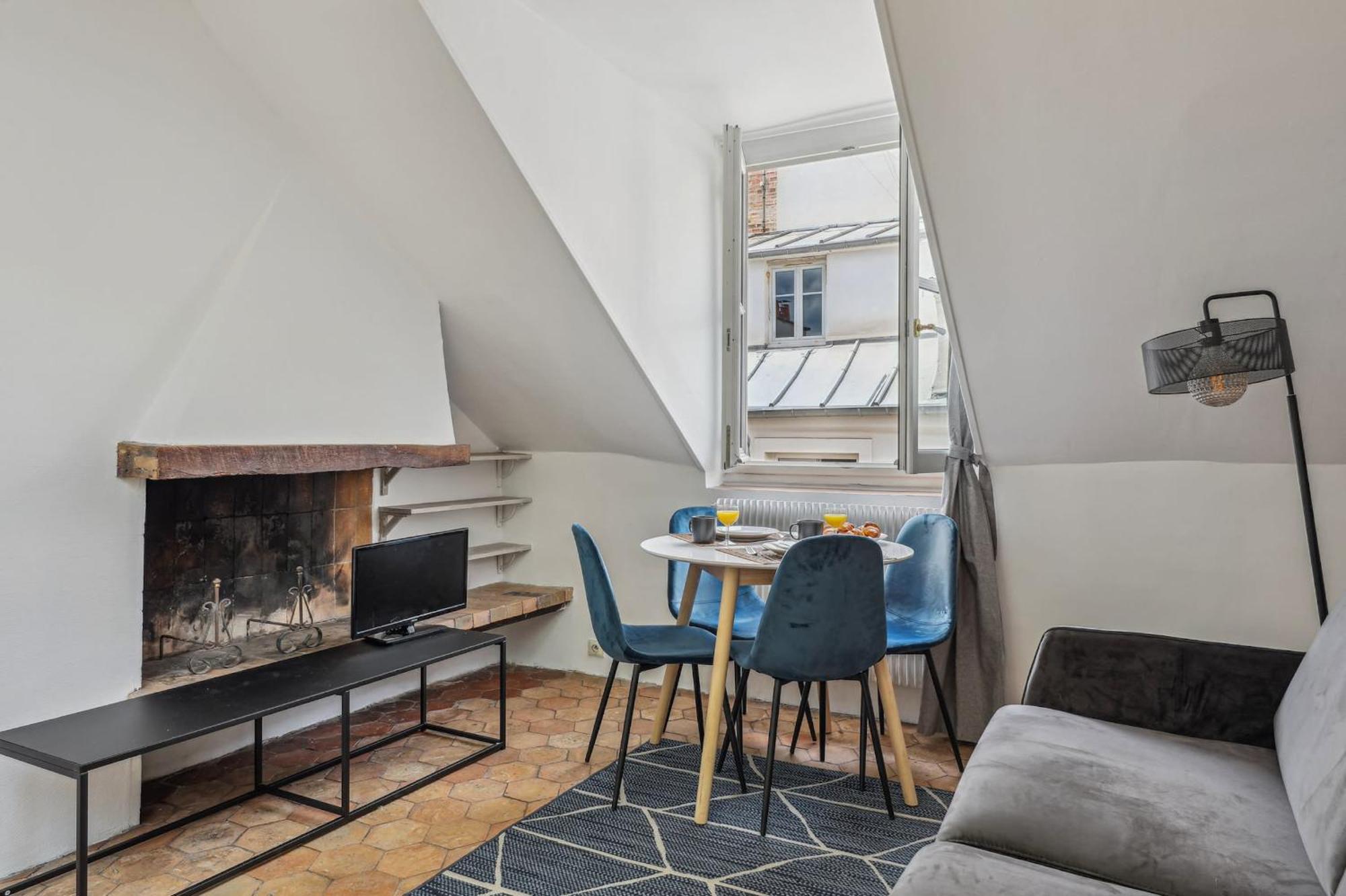 Apartment Heart Of Latin Quarter - 1br - Cityapartmentstay Paris