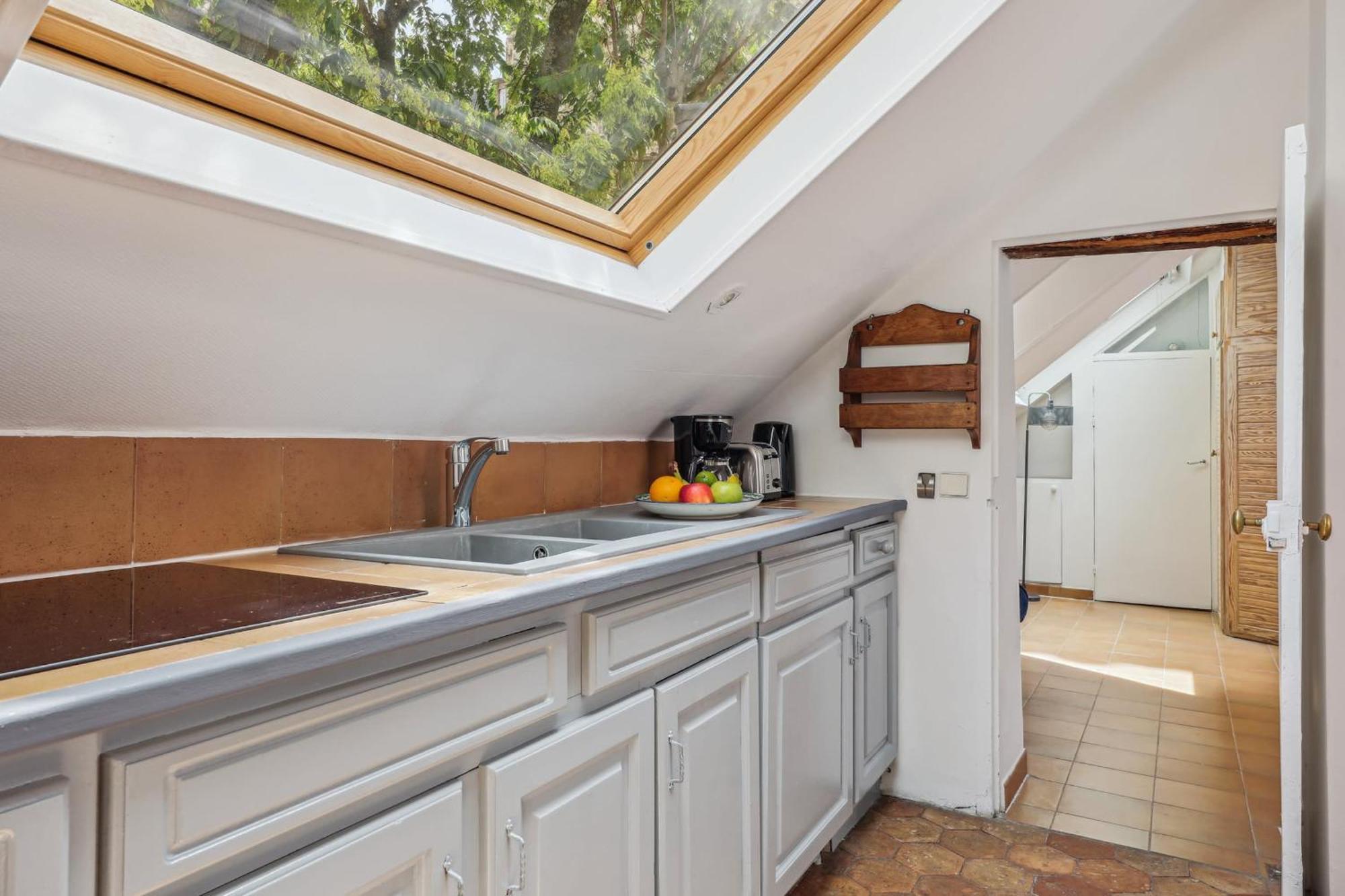 Heart Of Latin Quarter - 1br - Cityapartmentstay
