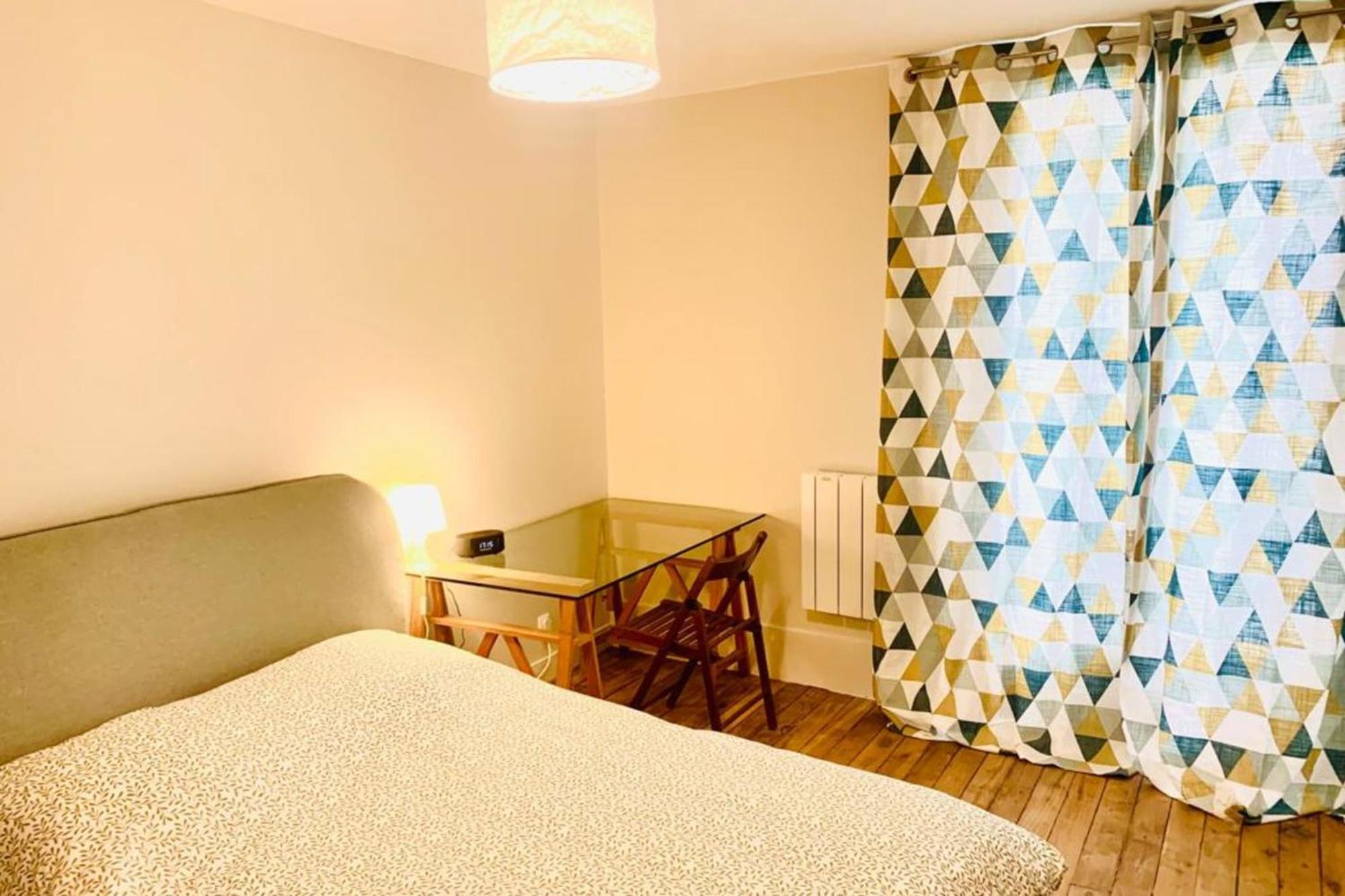 Cozy 32 M Near Montmartre Paris