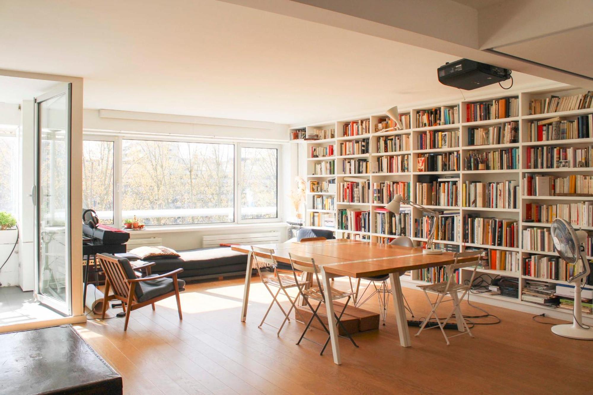 Spacious Cocoon With A Terrace View On The Canal Paris
