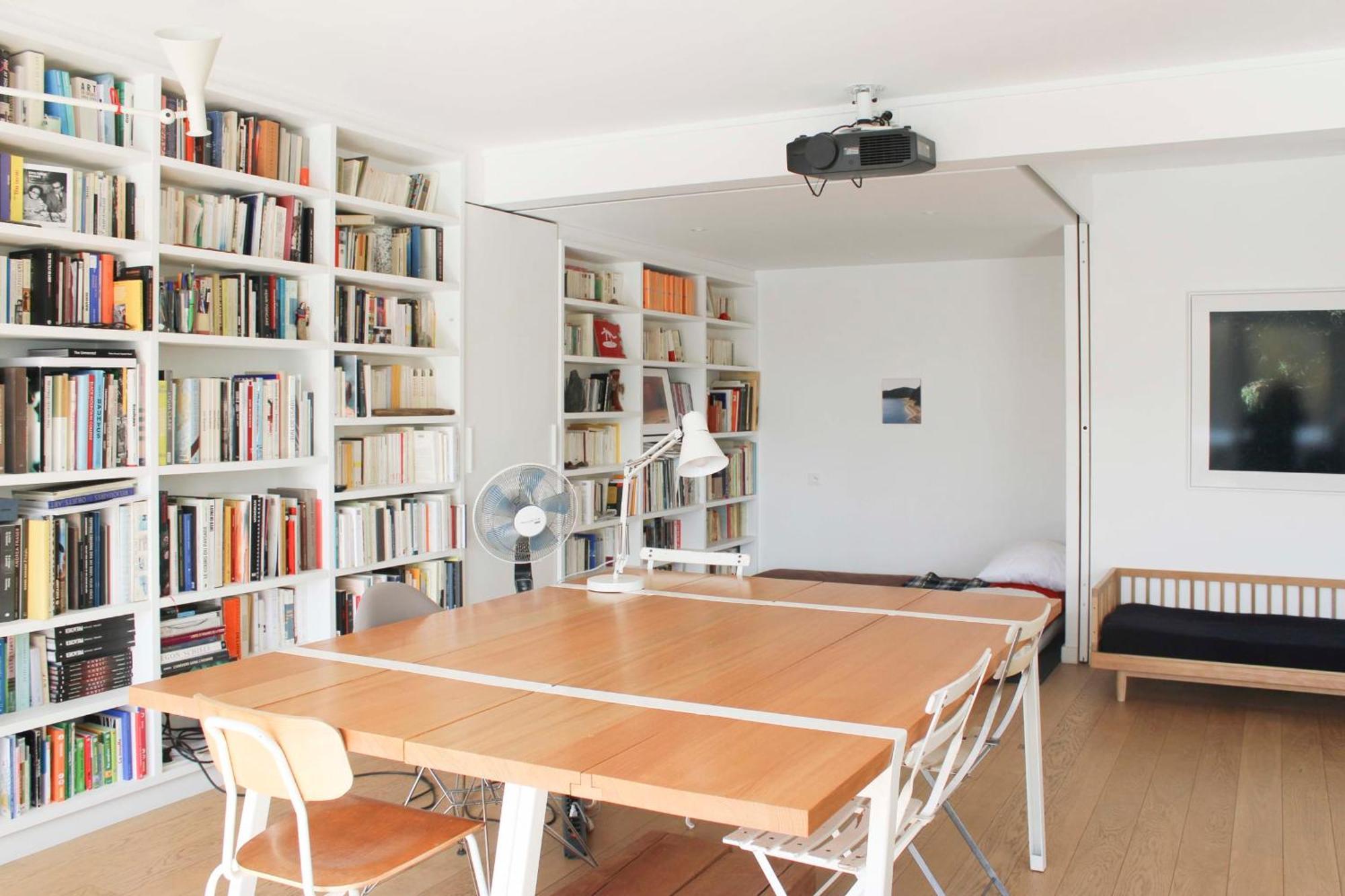 Spacious Cocoon With A Terrace View On The Canal Paris
