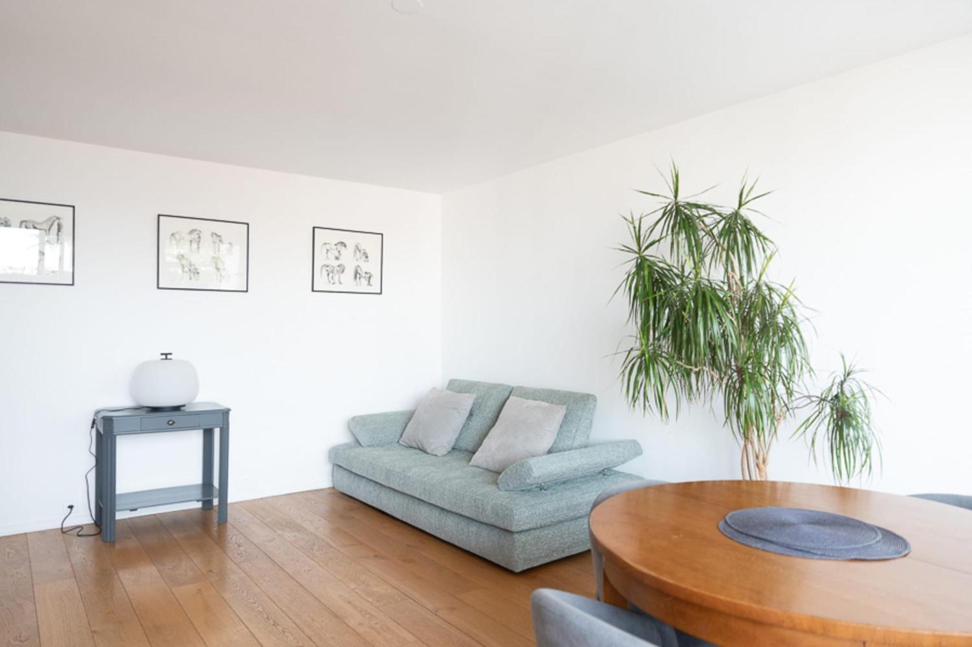 Appartement Spacious Cocoon With 2 Balconies *