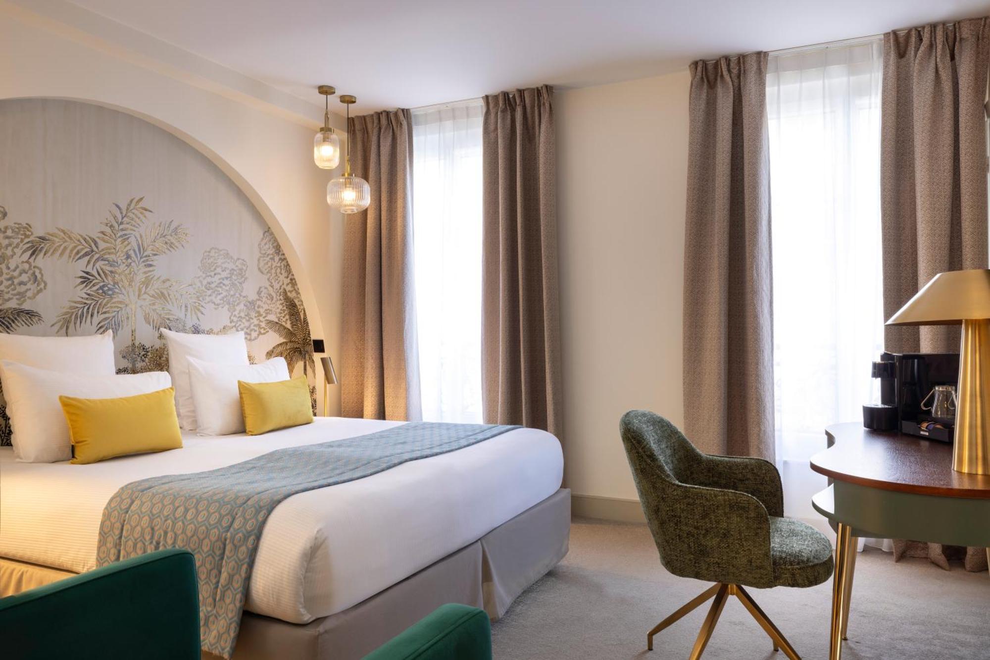 Elysées Bassano 4* Paris