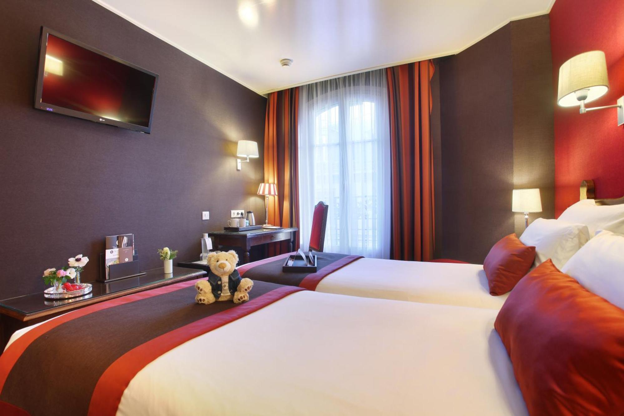 Trianon Rive Gauche Paris
