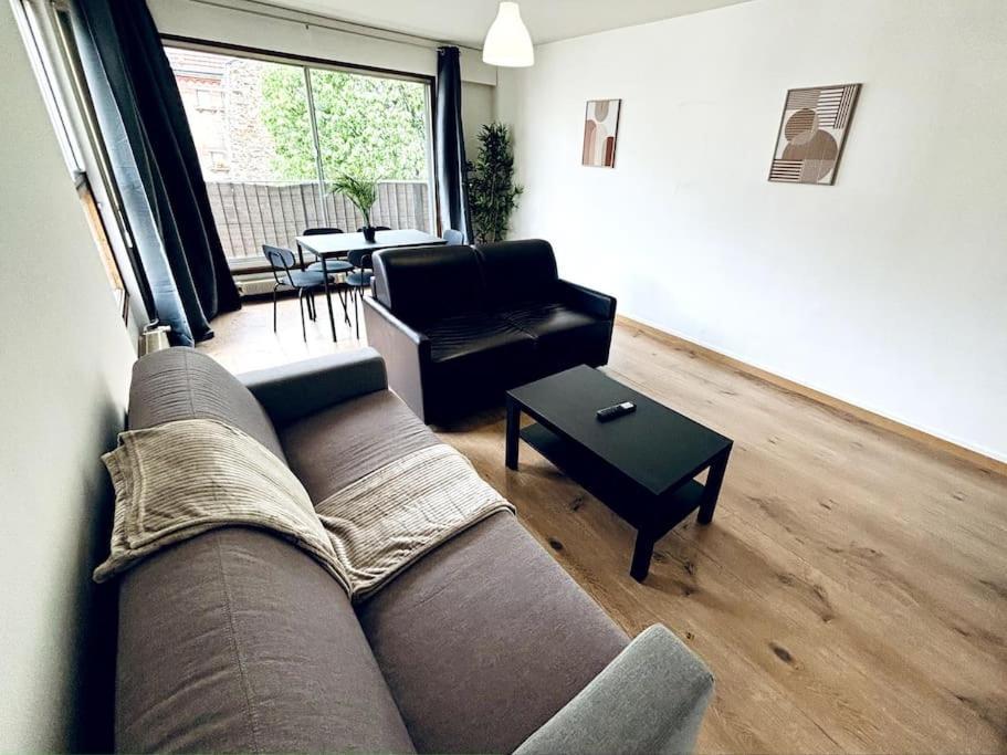 Felix Faure Apartment *