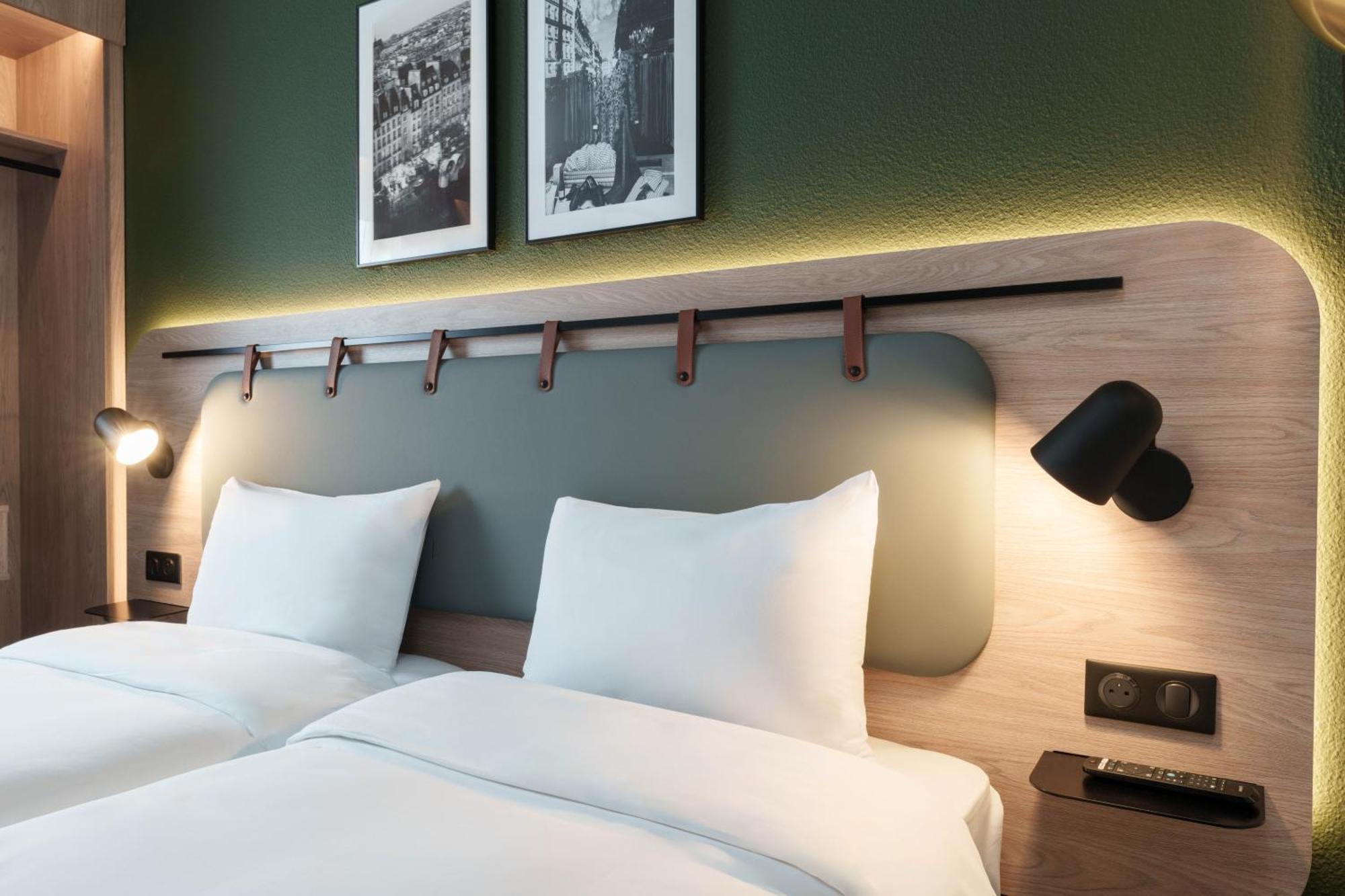 Campanile 19 - La 3* Paris