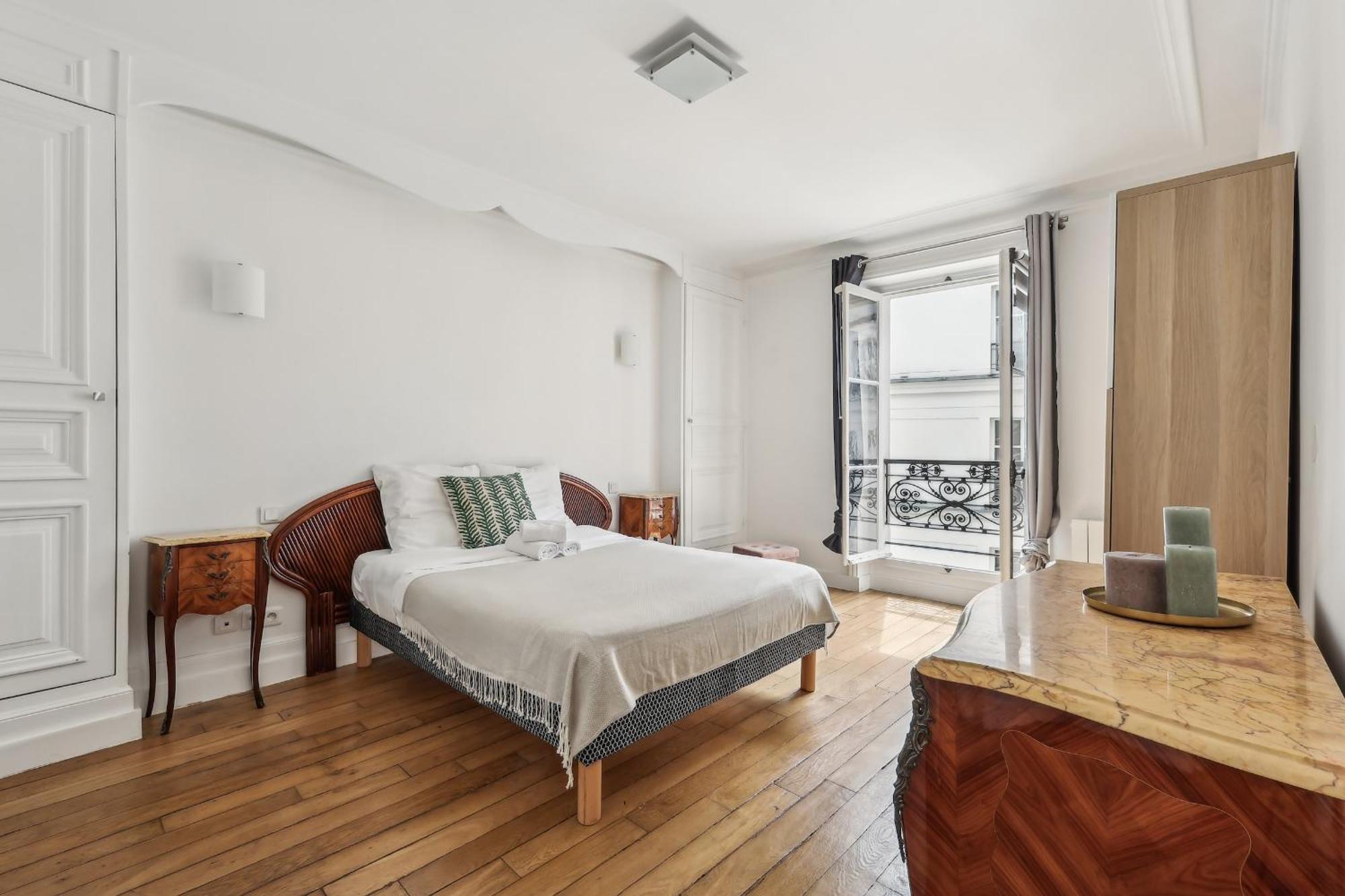 Champs Elysees - 3br - Cityapartmentstay Apartment