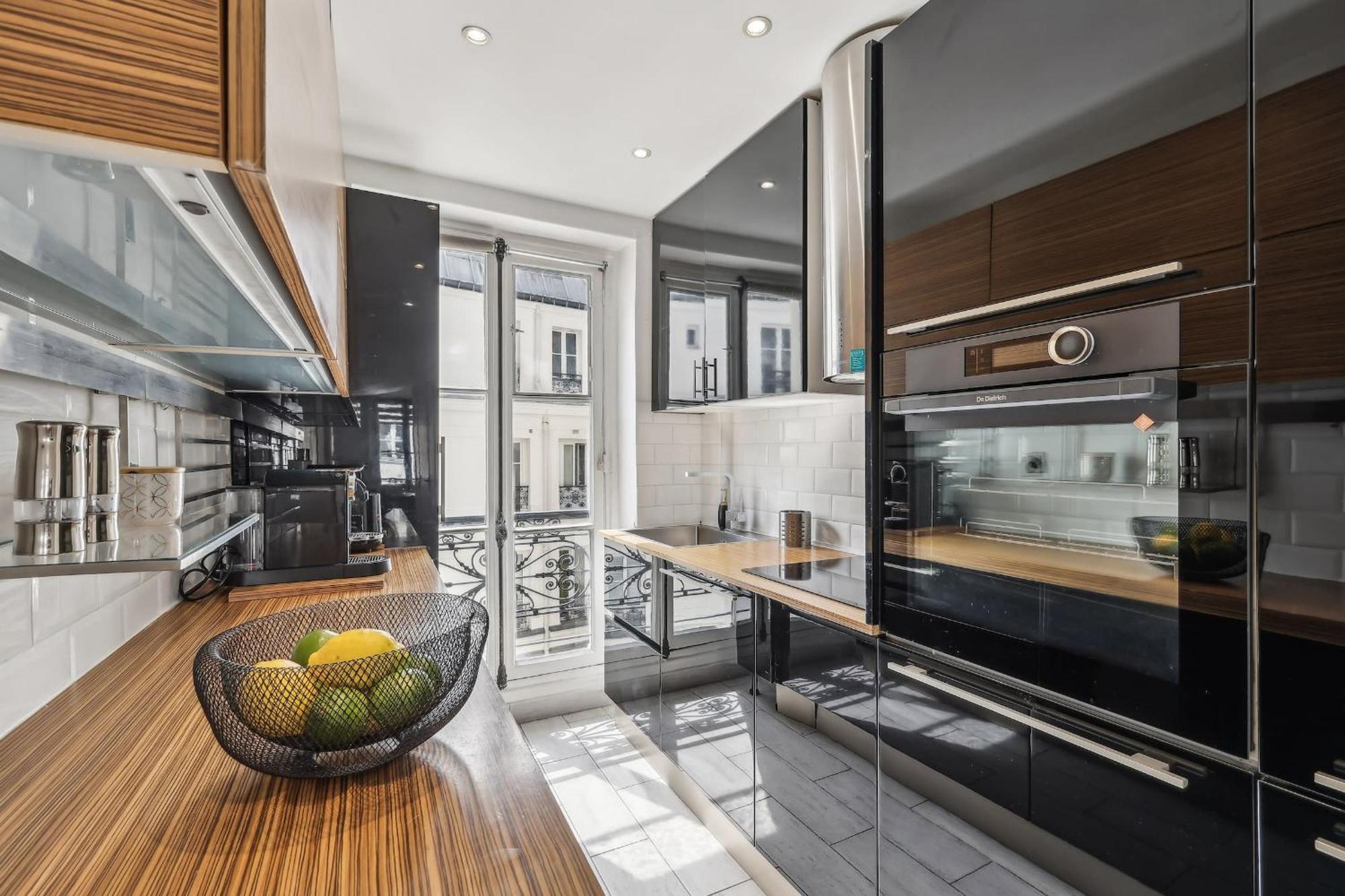 Apartment Champs Elysees - 3br - Cityapartmentstay *
