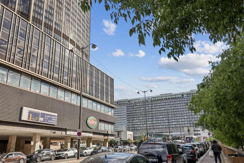 Apartment Elegant 1br In Front Of Montparnasse Tower Paris