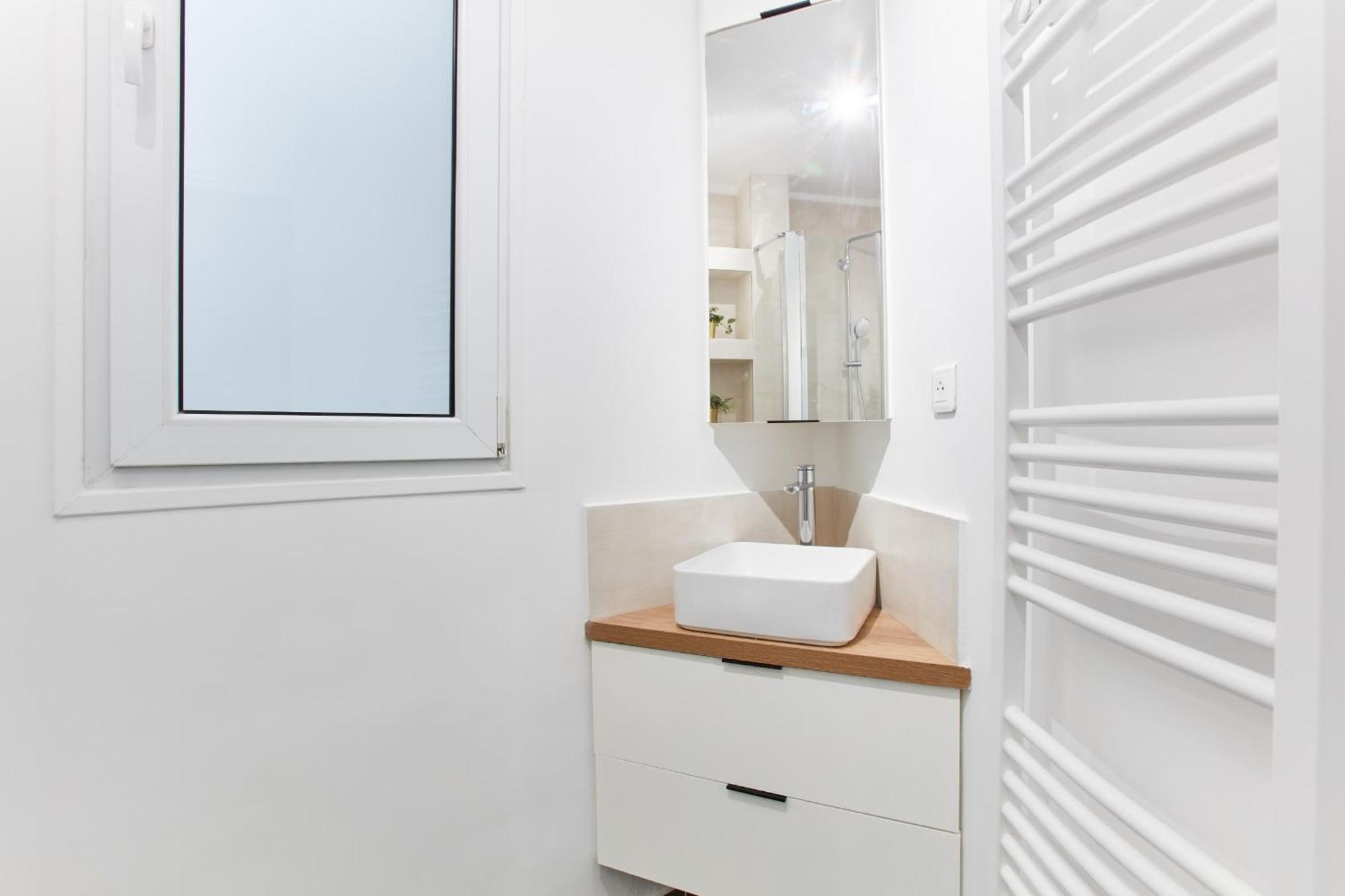 Montmartre Cozy 1br Flat *
