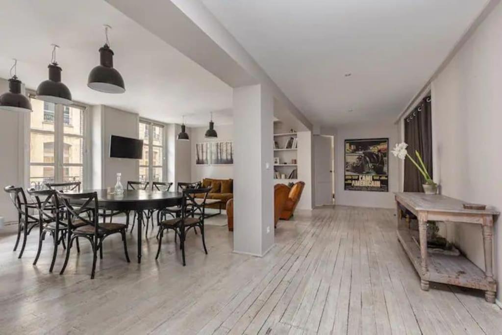 Saint-honore Luxurious 2 Bedrooms 120m2 * Paris