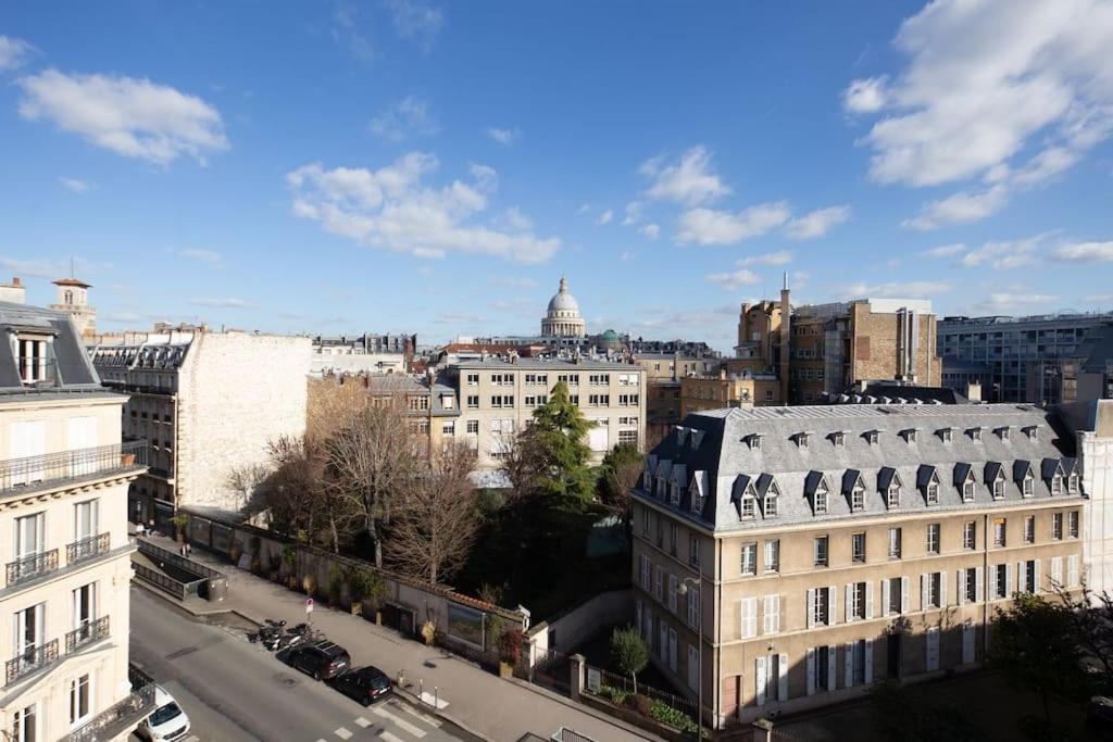Le Pantheon Jo 2024. Apartment
