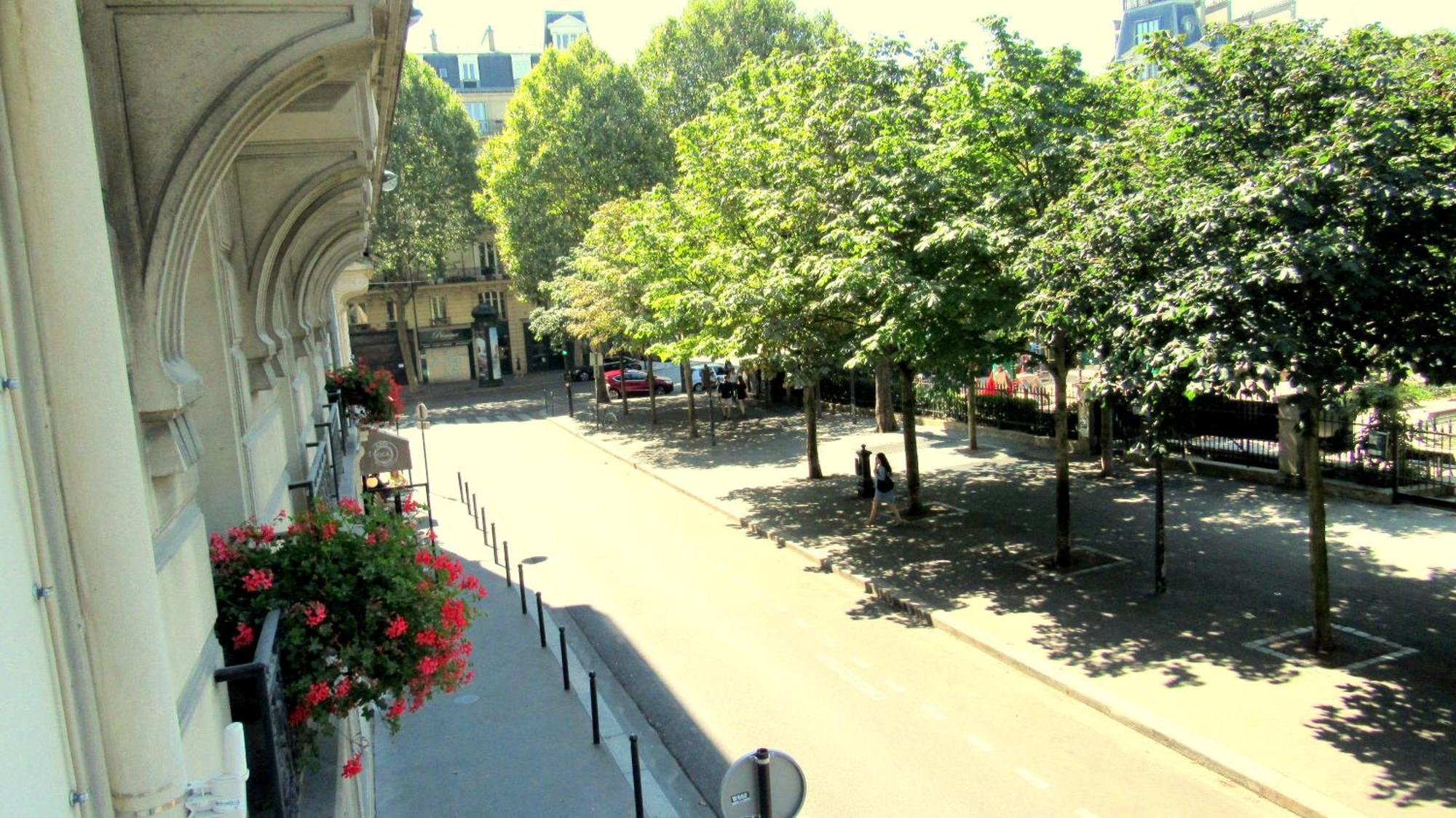 Du Square D'anvers Hotel Paris