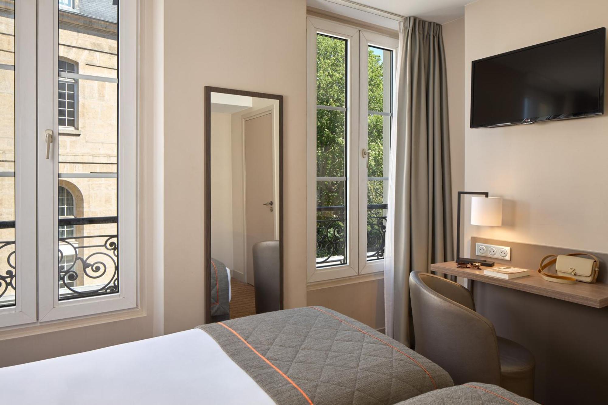 Timhotel Gare De L'est Hotel