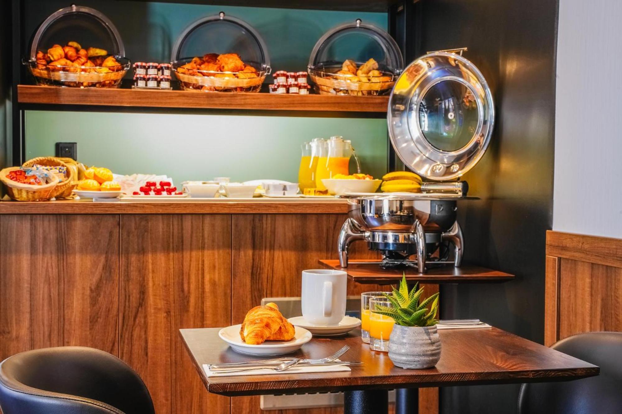 Timhotel Tour Eiffel Paris