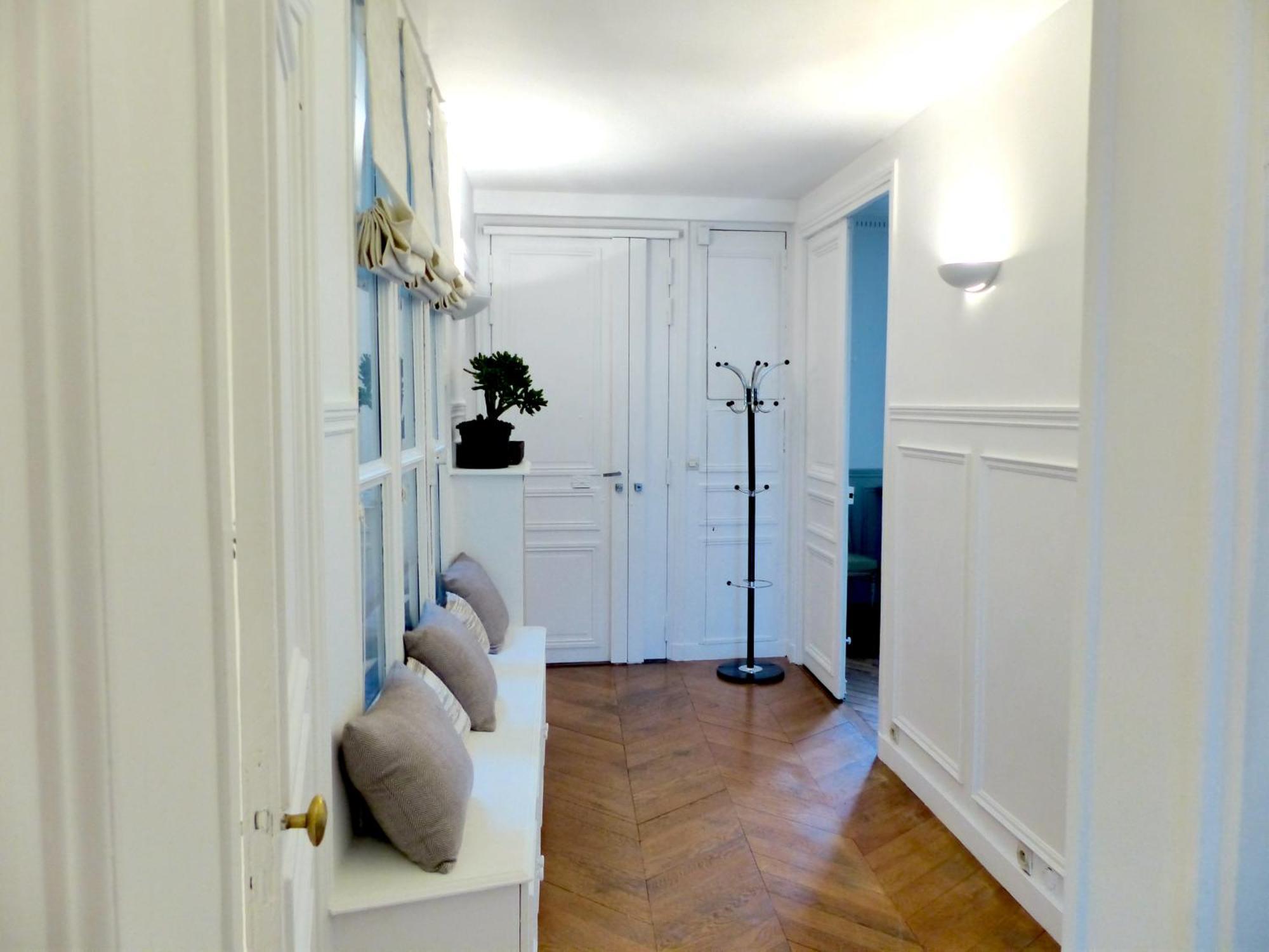 Marvellous Sunbathed 3br At The Heart Of *