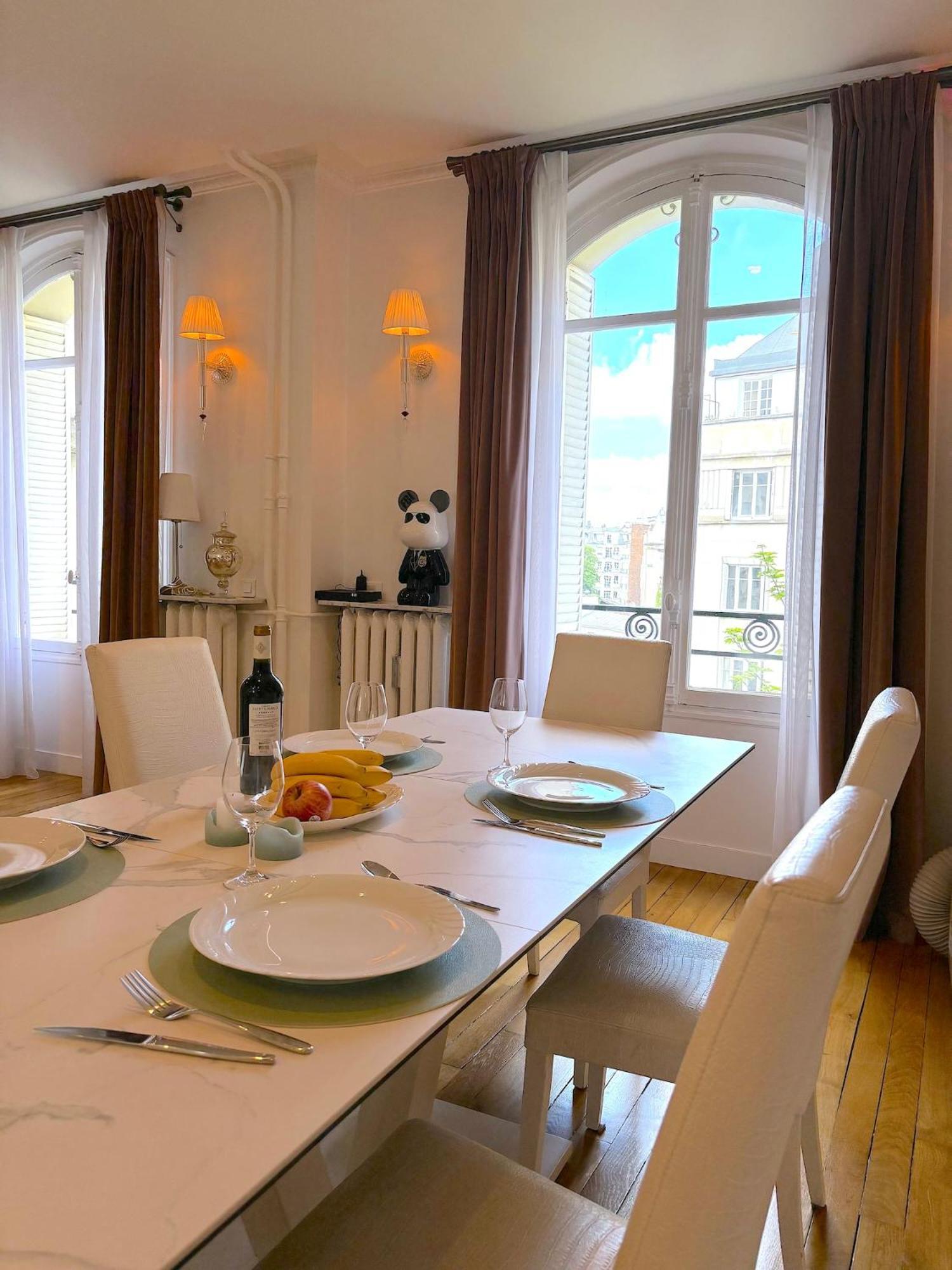 Passy Apartment