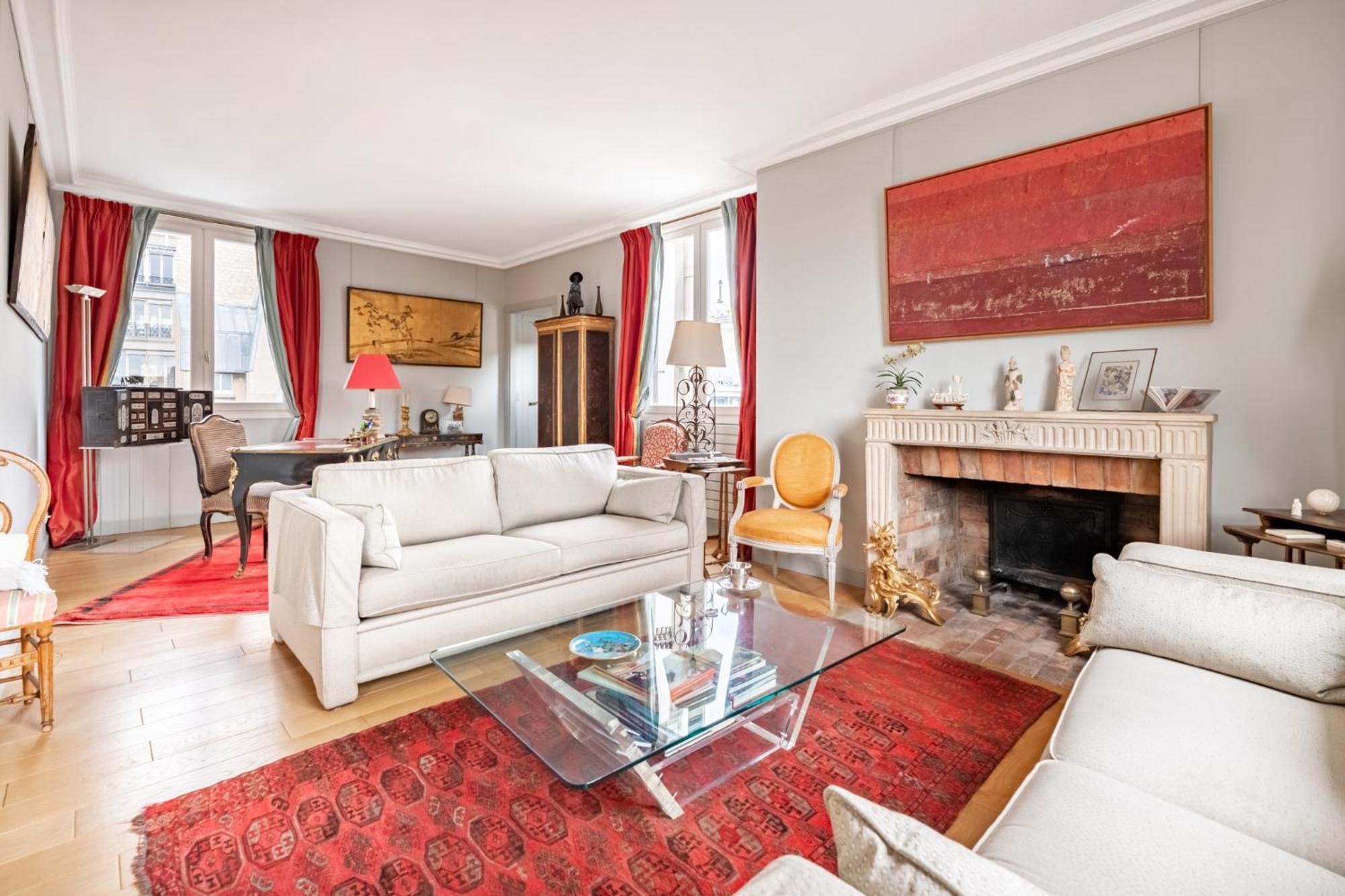Apartment Veeve - A Romance In Rouge Paris