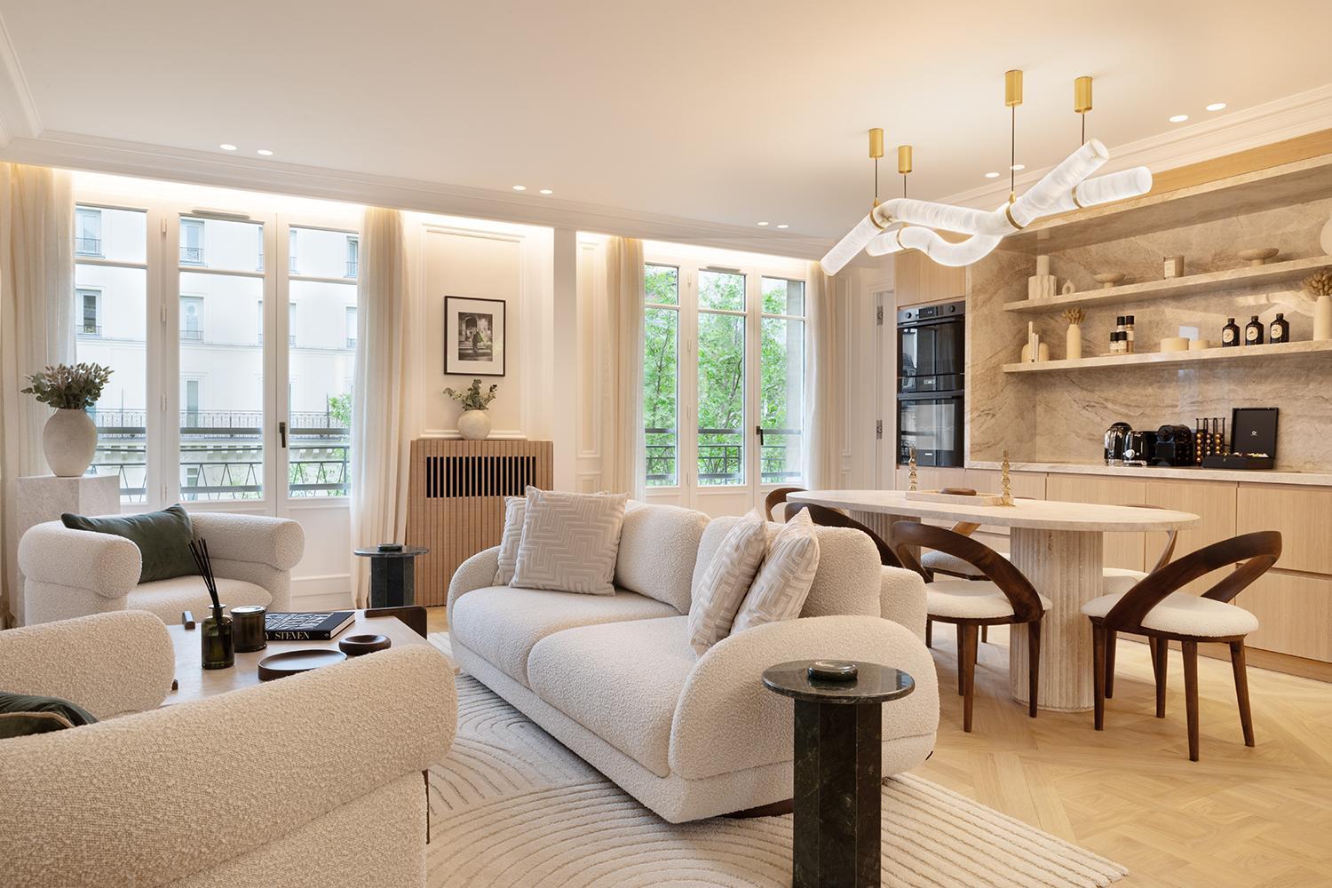 Thelander - Serviced In Champs Elysees