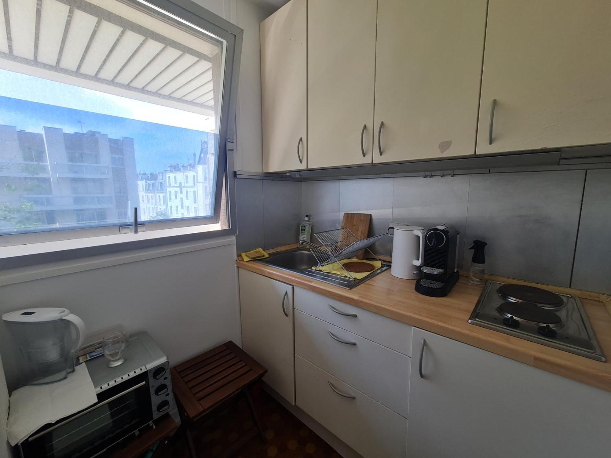 Apartment Luminous Studio_ Eiffel Tower View *