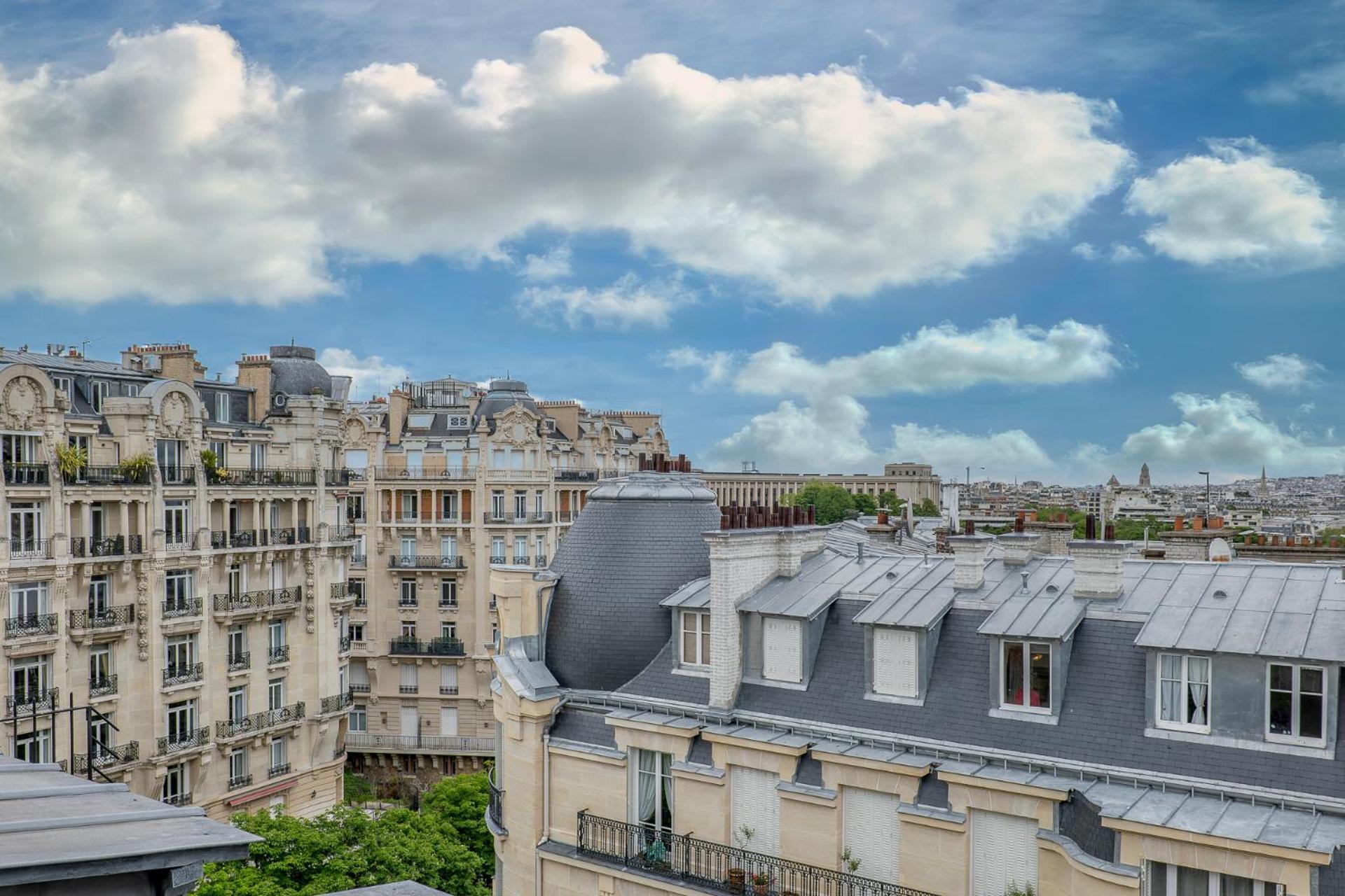 Goodguest-trocadero Tour Eiffel Bail Mobilite Apartment