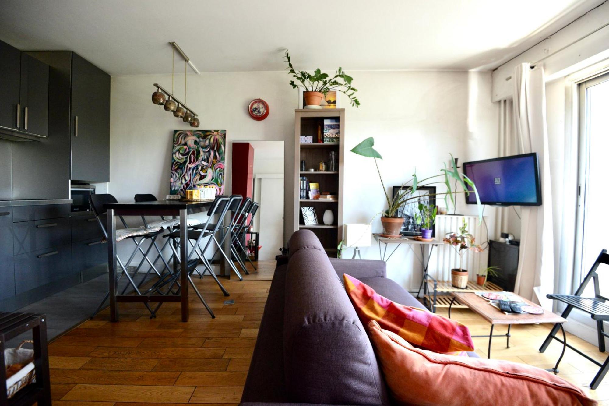 Apartment Roquette Paris