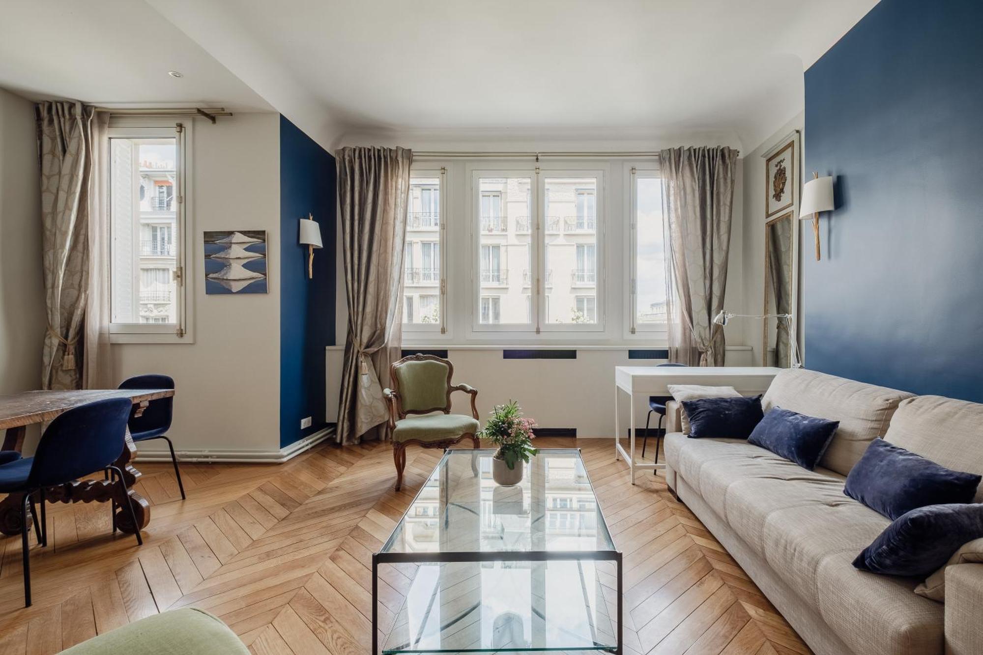 Veeve - Blue Infusions Paris