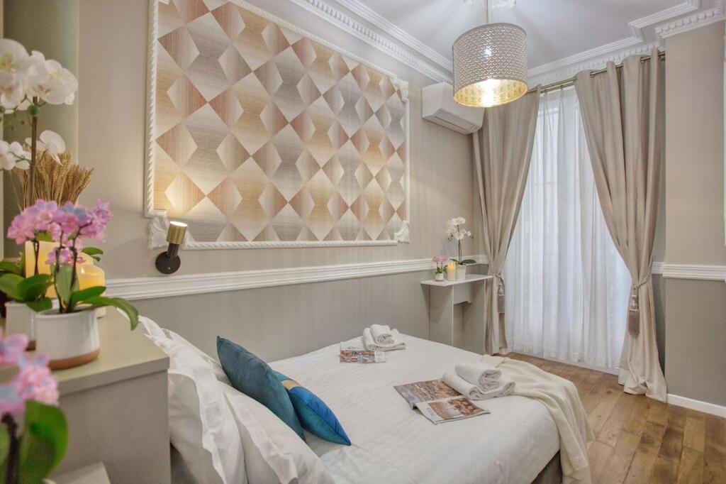 160m² 6ch-haussmannien Climatise & Ascens Apartment