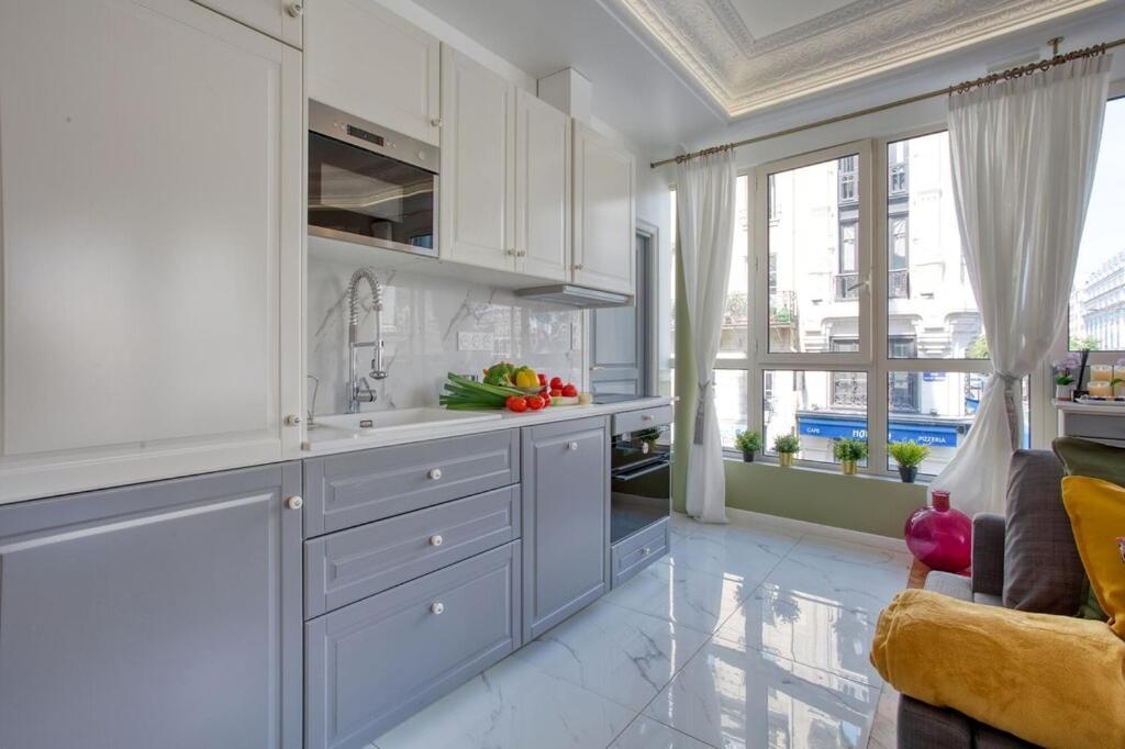 160m² 6ch-haussmannien Climatise & Ascens Apartment Paris