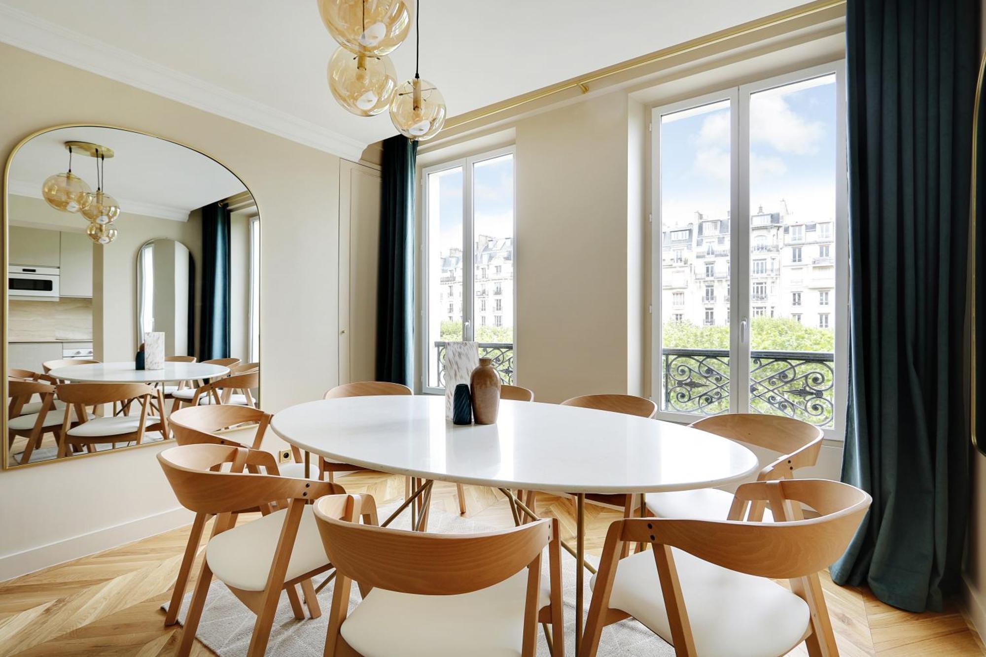 Pick A Flat's In Invalides - Avenue De Breteuil Apartment