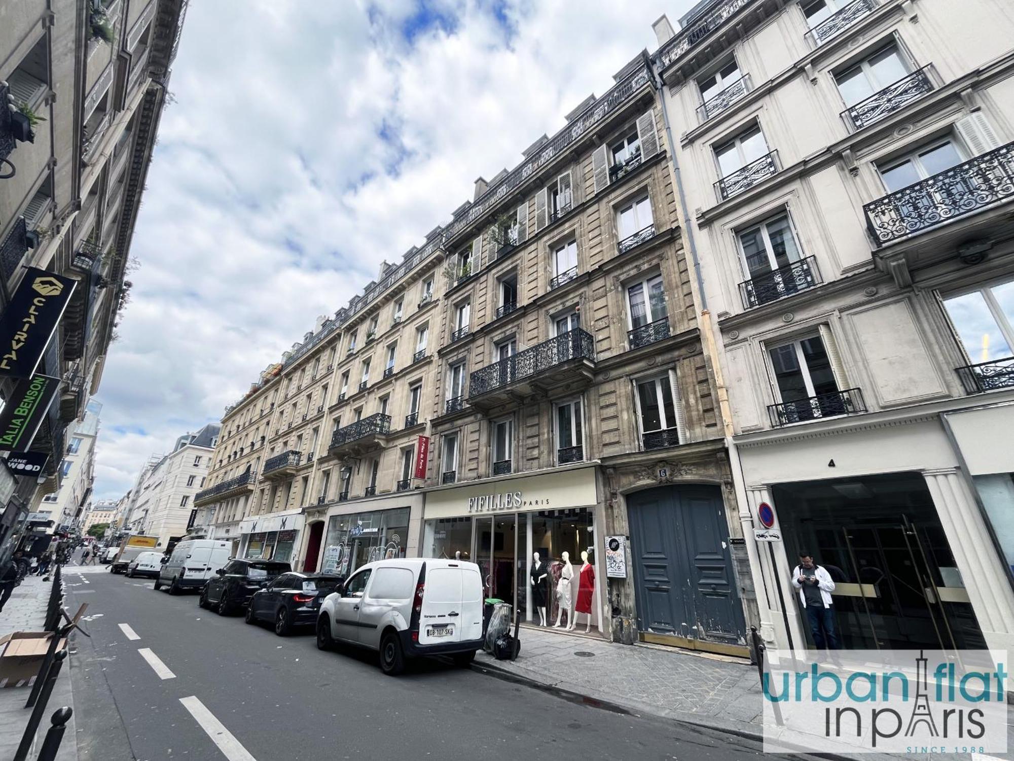 Urban Flat 24 - Charming In *
