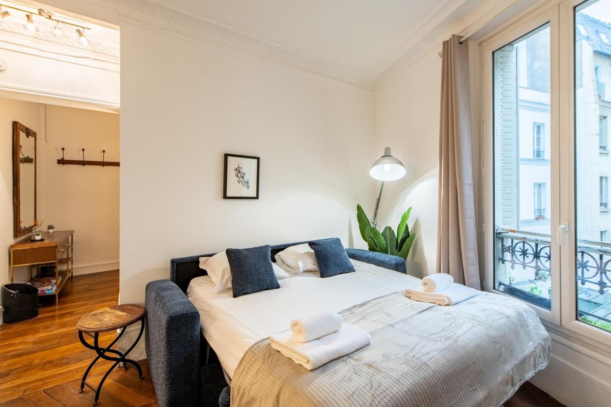 Stylish 2-bedroom Near The Famous Moulin Rouge Appartement