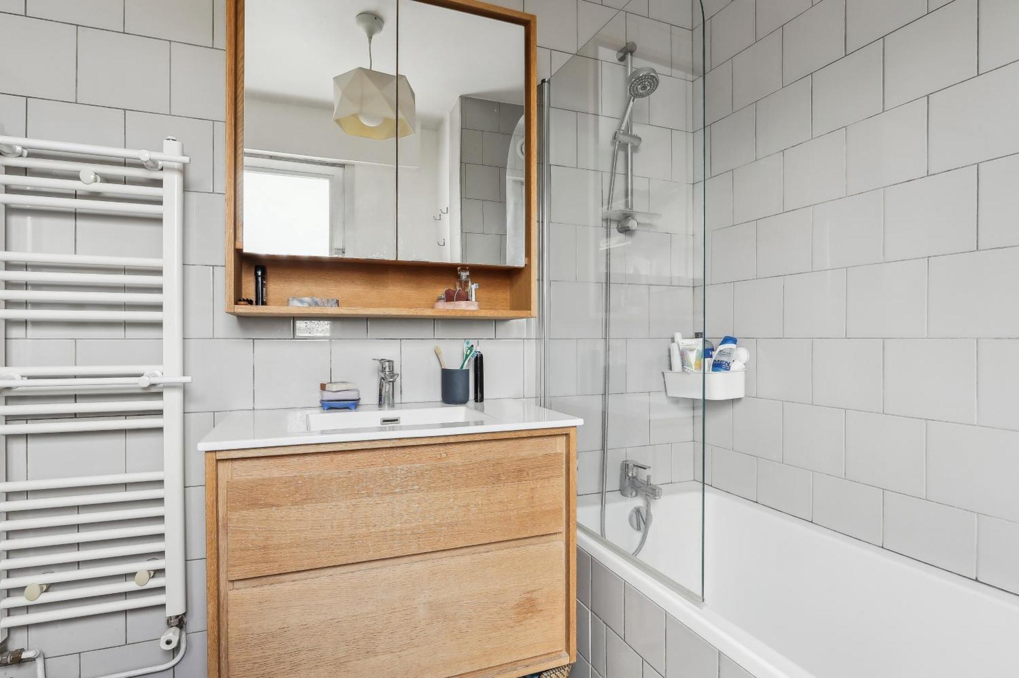 Apartment Parisien Minimaliste Et Design By Weekome *