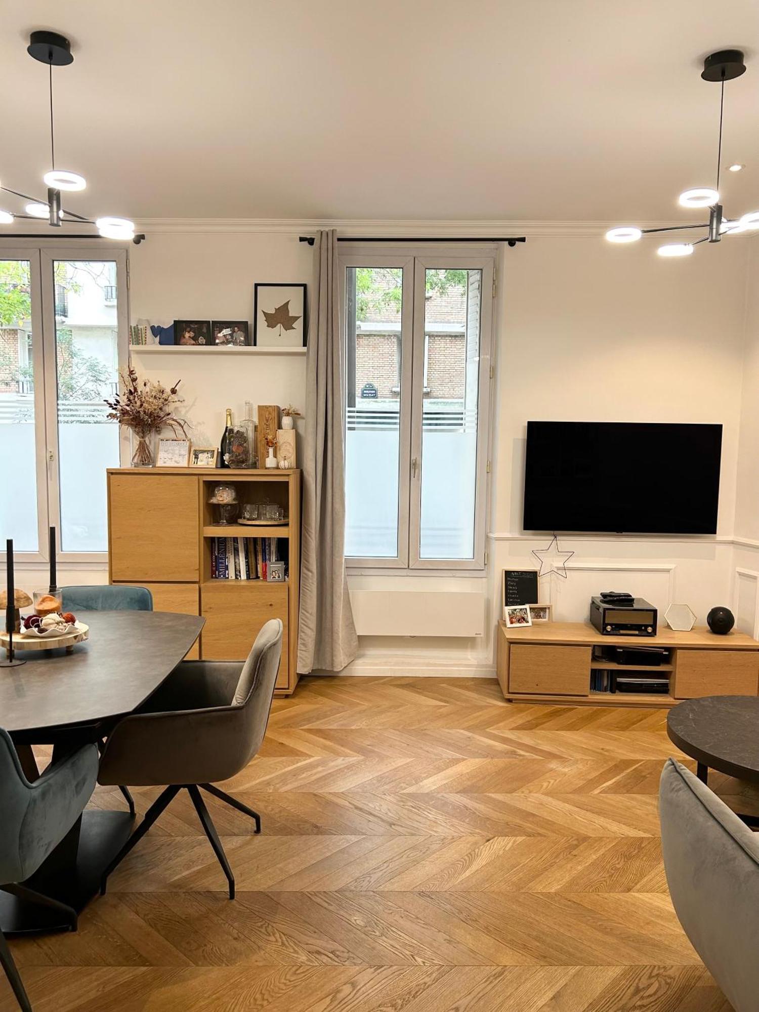 Apartment 16 Lux And Cozy 2 Bedroom
